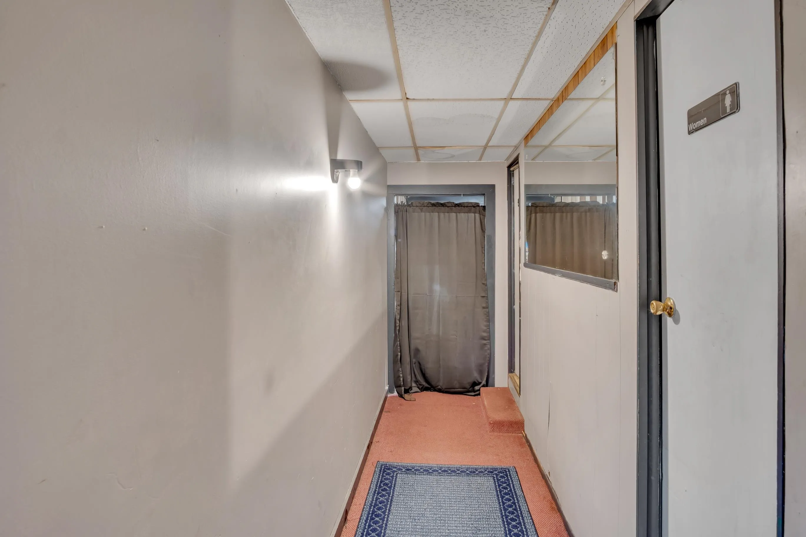 Marion, Kansas 66861, United States, ,Commercial,Active,216002