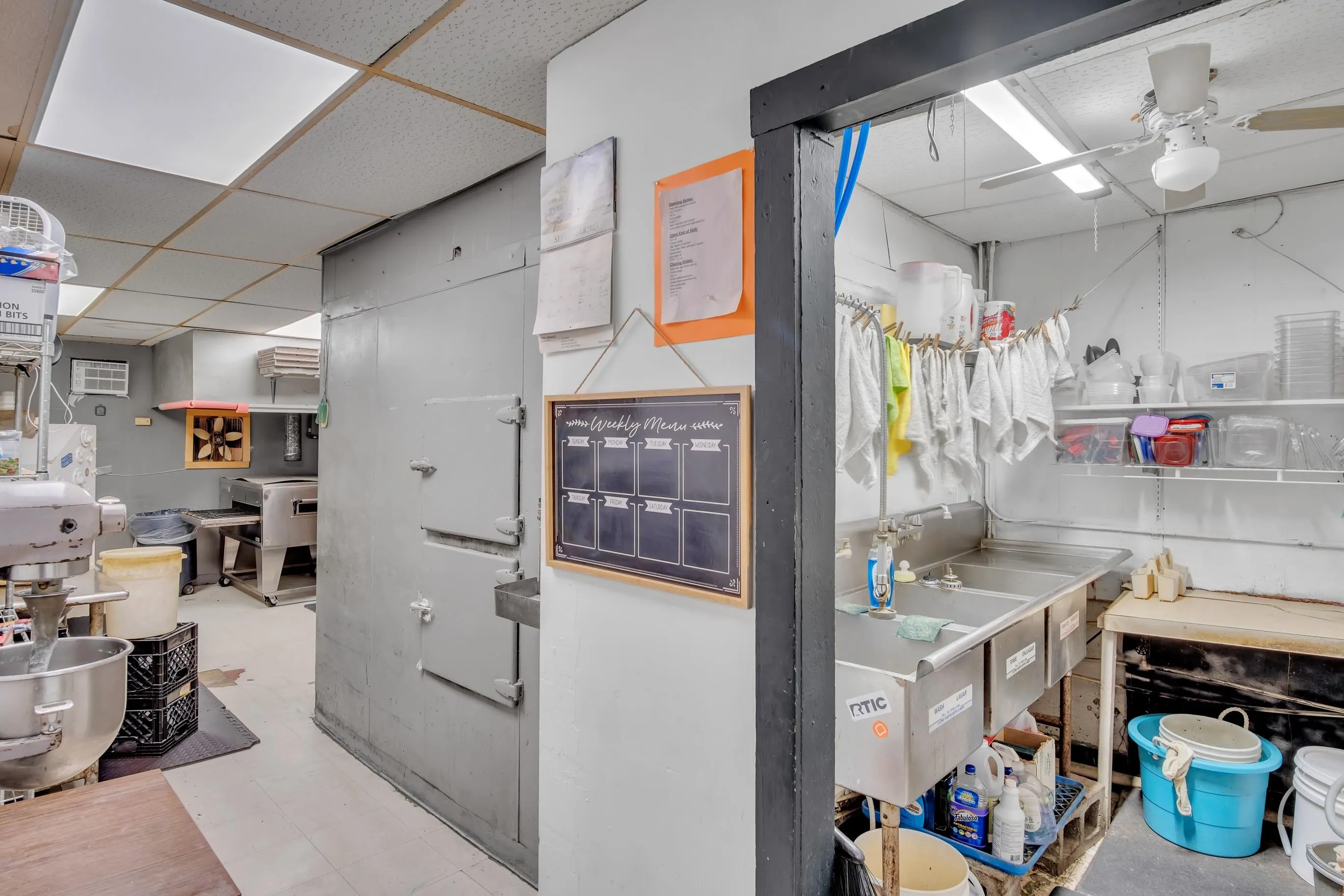 Marion, Kansas 66861, United States, ,Commercial,Active,216002