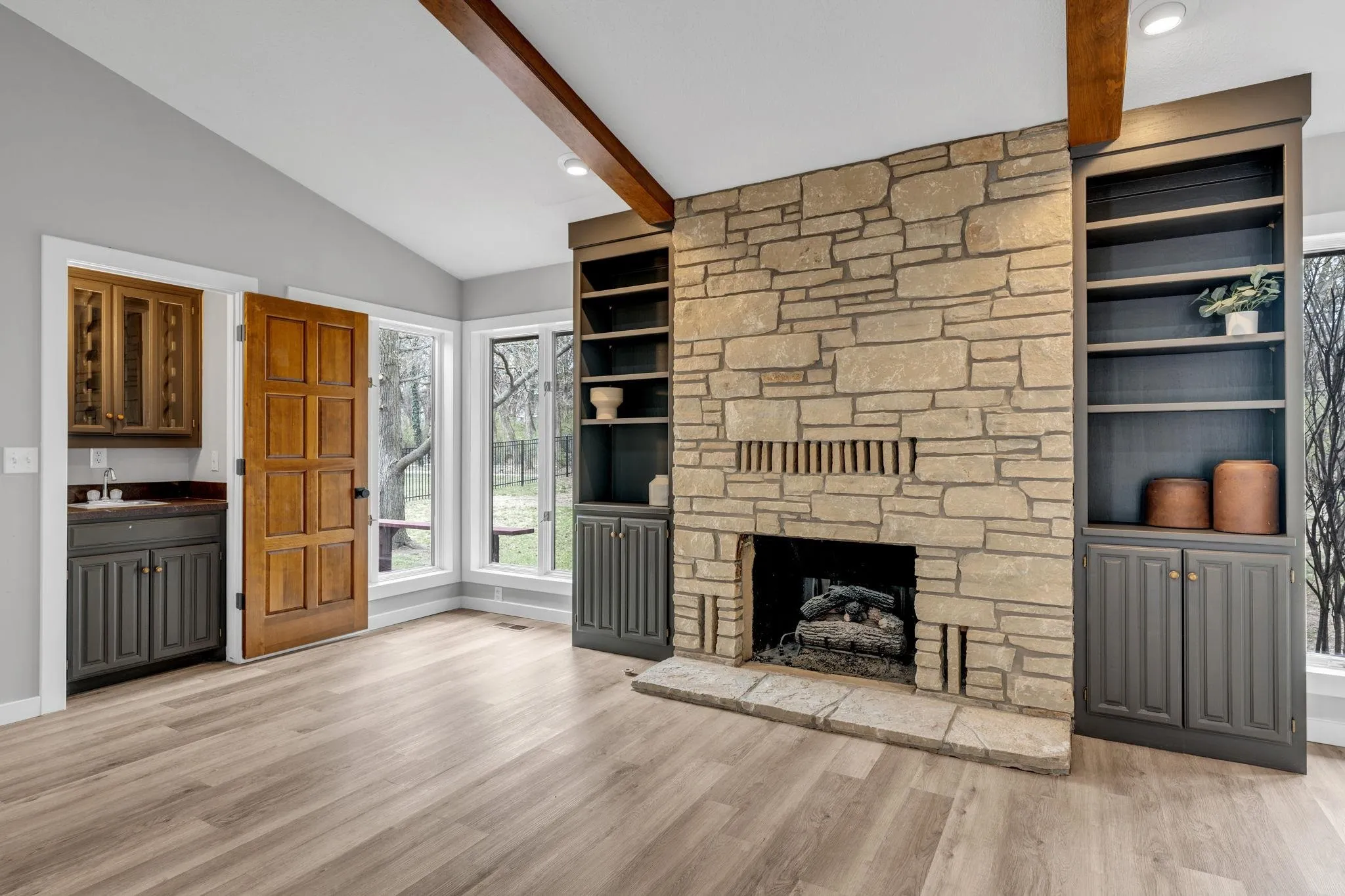 Wichita, Kansas 67230, United States, 4 Bedrooms Bedrooms, ,3 BathroomsBathrooms,Residential,Active,90307