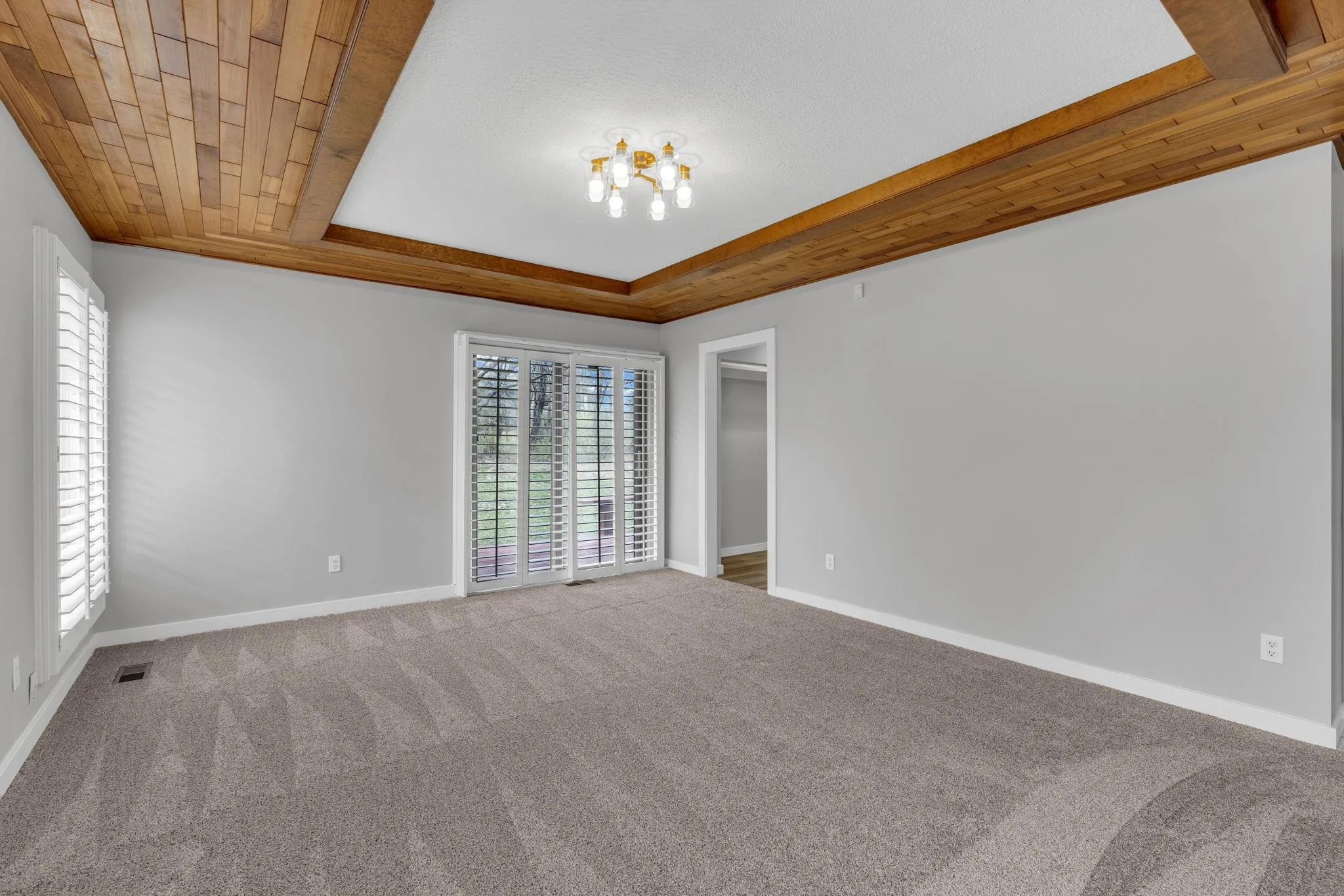 Wichita, Kansas 67230, United States, 4 Bedrooms Bedrooms, ,3 BathroomsBathrooms,Residential,Active,90307