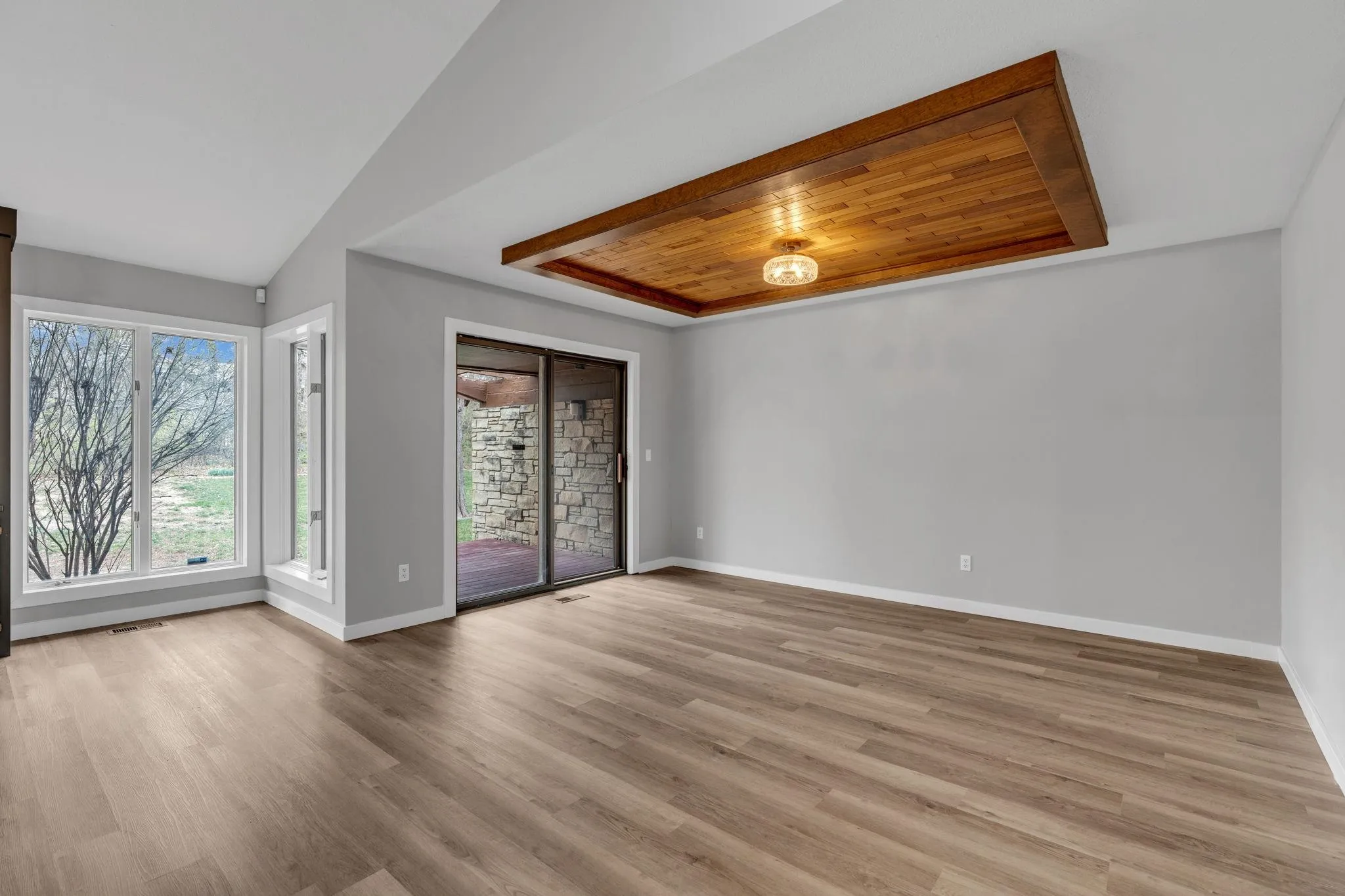 Wichita, Kansas 67230, United States, 4 Bedrooms Bedrooms, ,3 BathroomsBathrooms,Residential,Active,90307