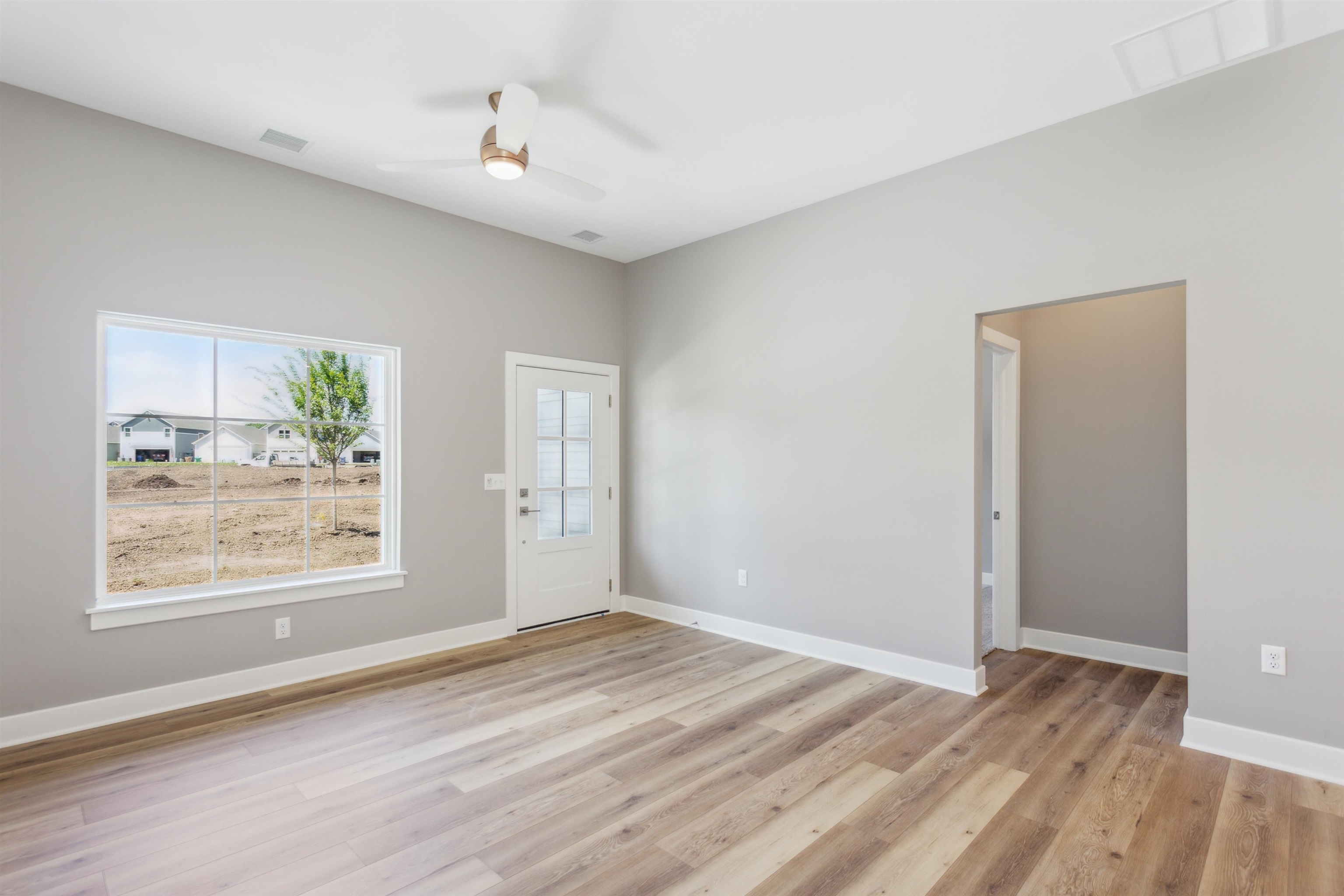 421 E Lexington Ln, Andover, Kansas image 5