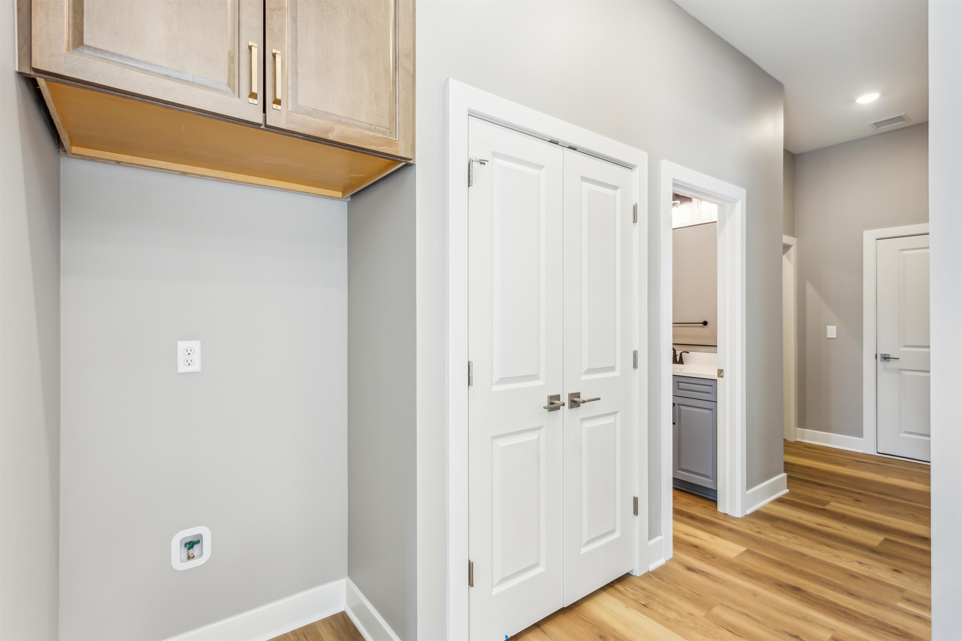 421 E Lexington Ln, Andover, Kansas image 10