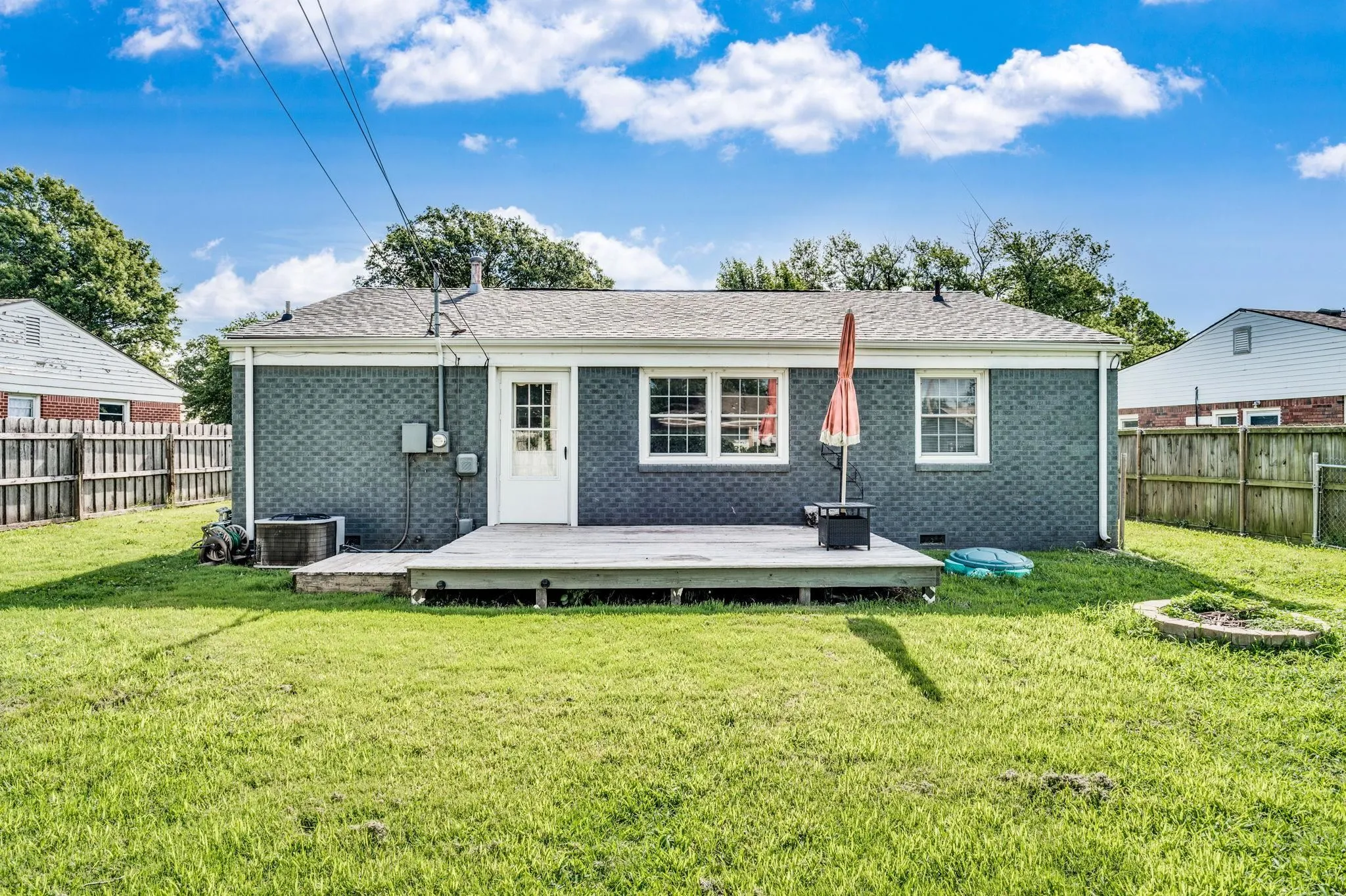 Derby, Kansas 67037, United States, 3 Bedrooms Bedrooms, ,1 BathroomBathrooms,Residential,Pending,161288