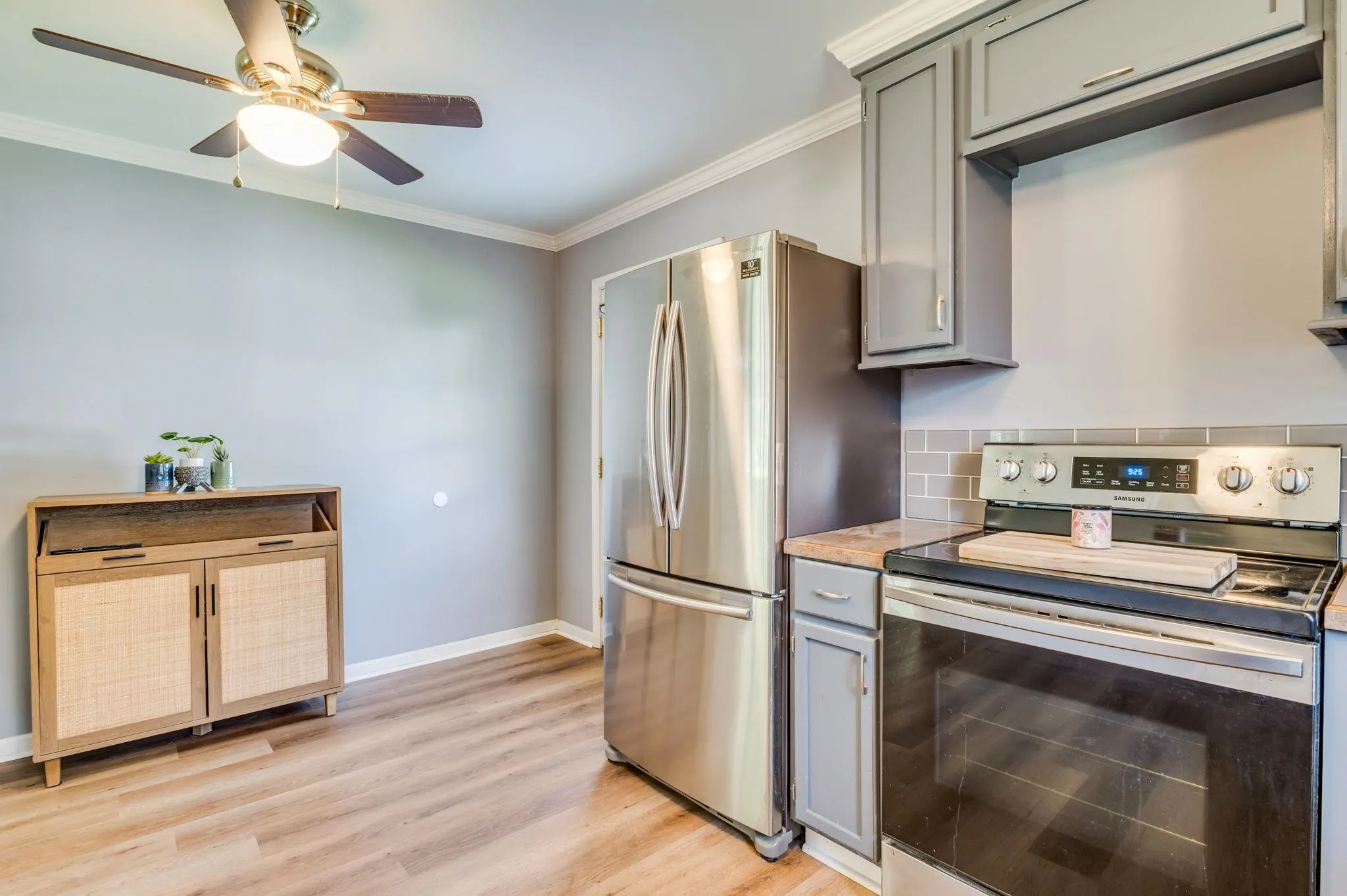 Derby, Kansas 67037, United States, 3 Bedrooms Bedrooms, ,1 BathroomBathrooms,Residential,Pending,161288