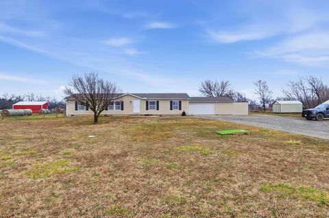 Mobile Home For Sale - 9110 SW Anna Rd<br/> Butler County, Augusta, KS 67010