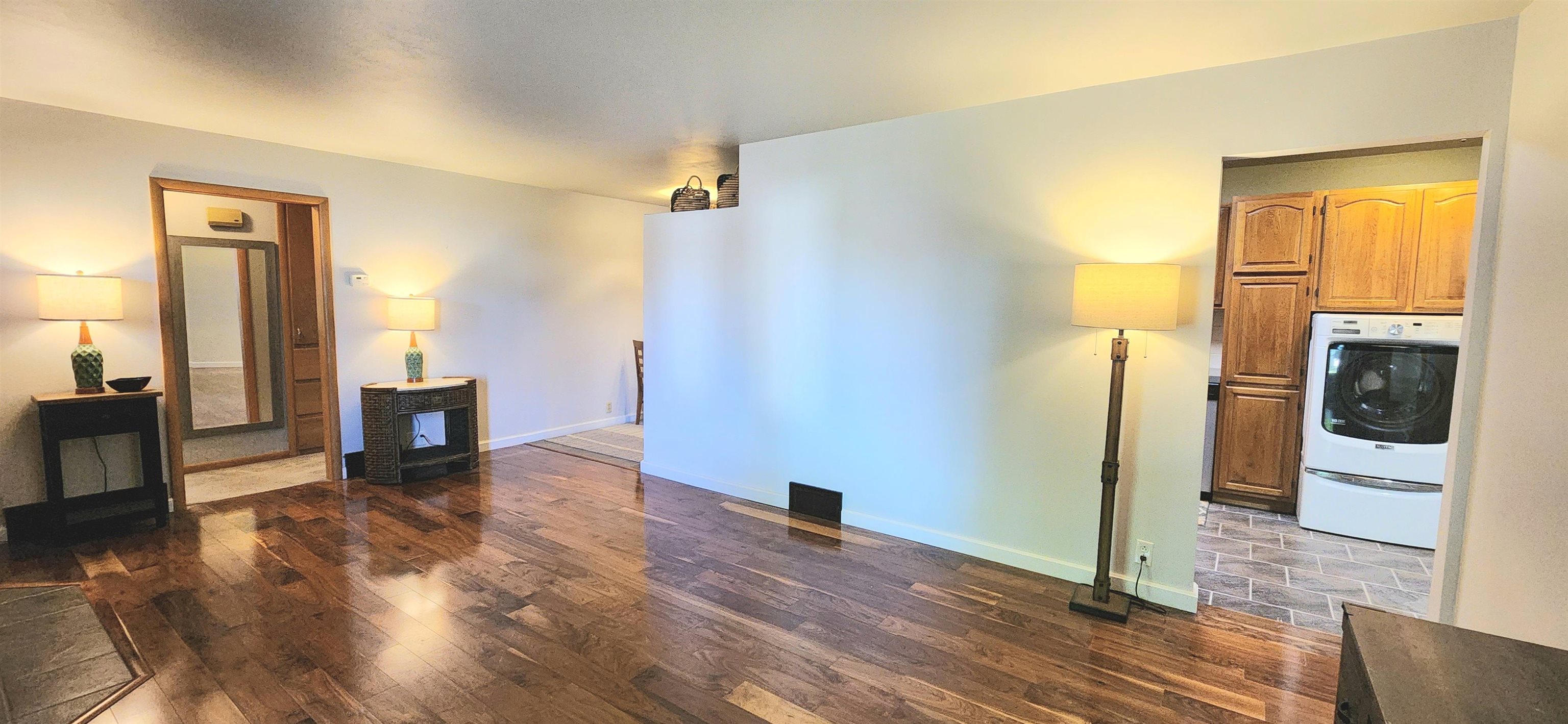 219 Marriott Dr, Eureka, Kansas image 3