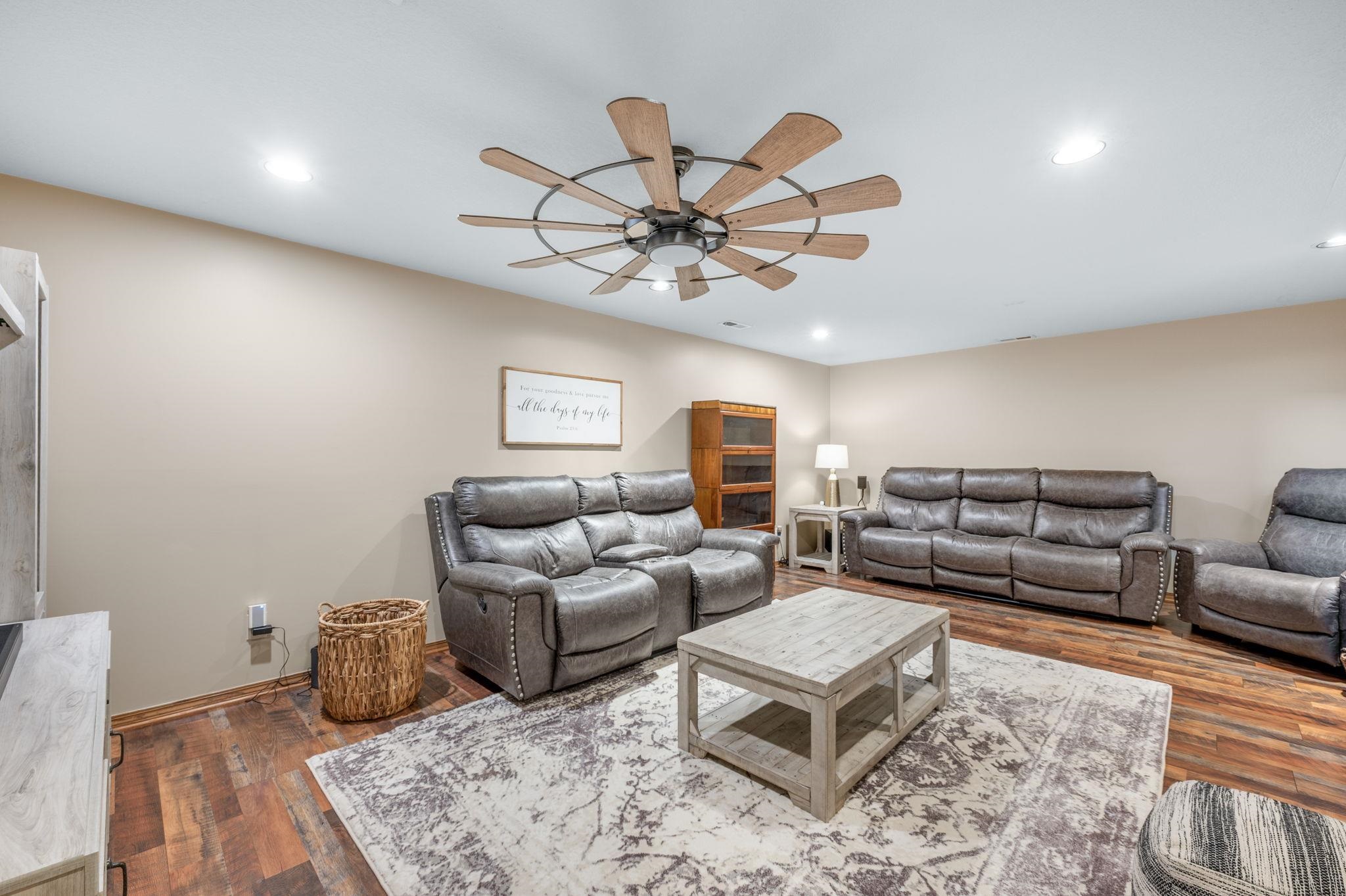 408 E Woodfield Ave, Mulvane, Kansas image 20