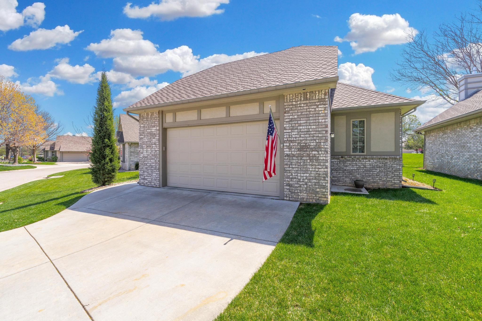 2419 N Morning Dew St, Wichita, Kansas image 2
