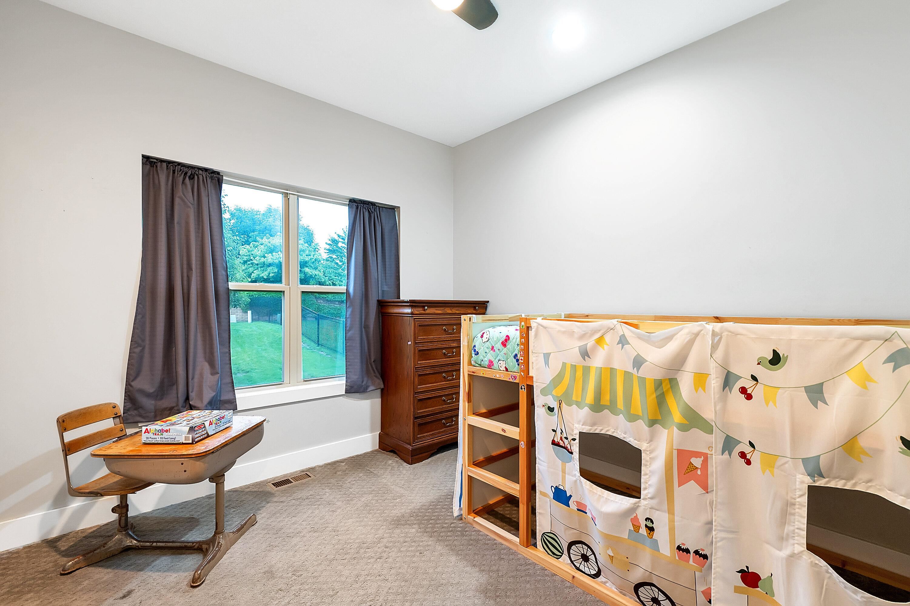 2400 N Fairway Ln, Derby, Kansas image 20