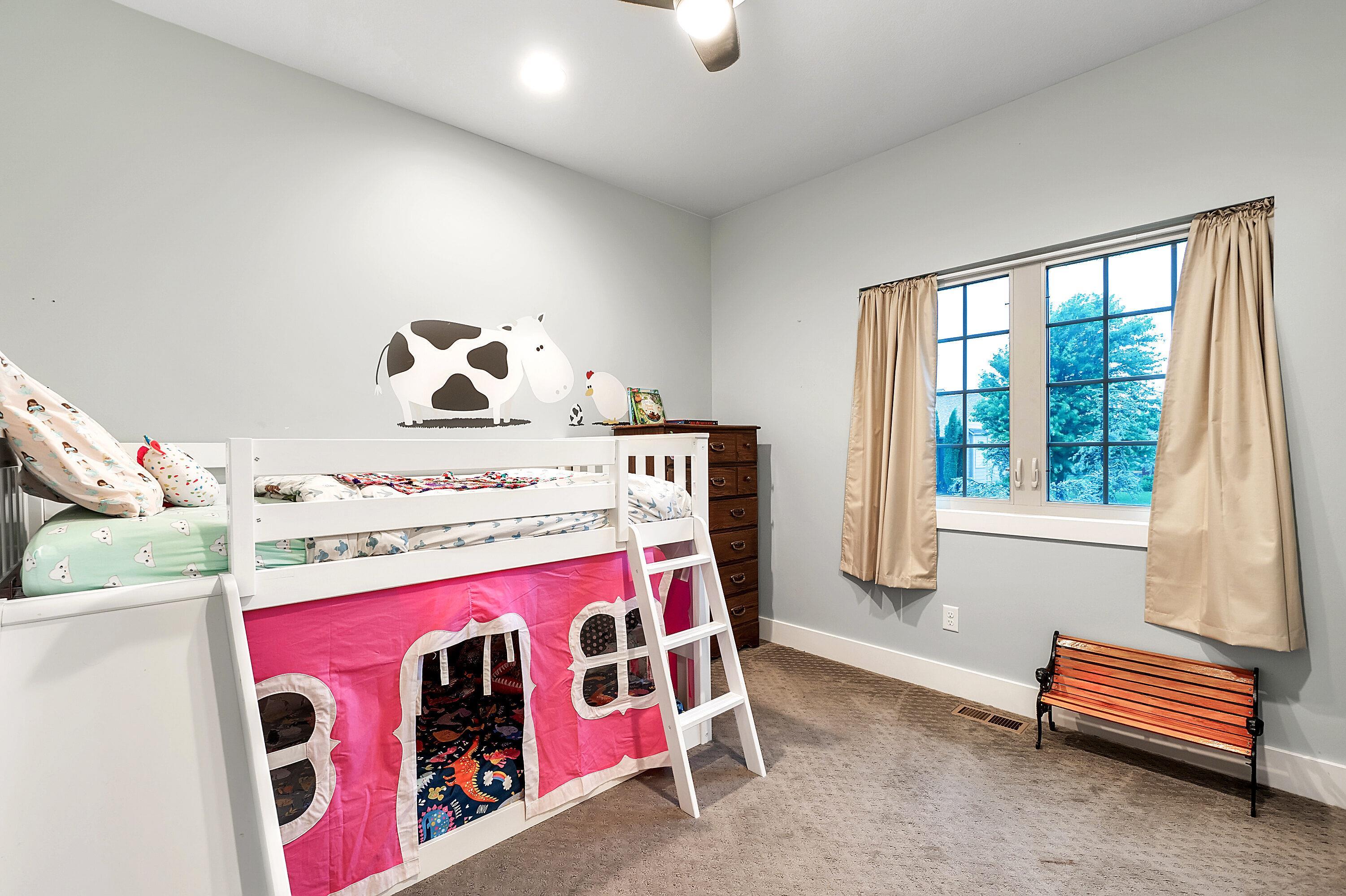 2400 N Fairway Ln, Derby, Kansas image 18
