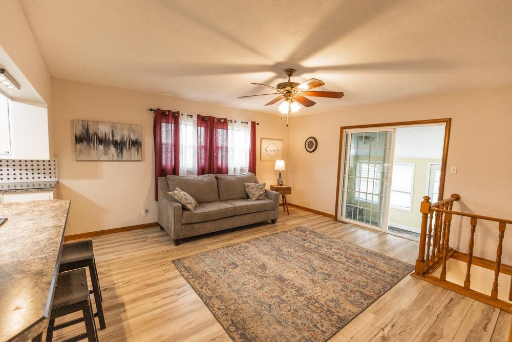 2044 Quincy Cir, Salina, Kansas image 3