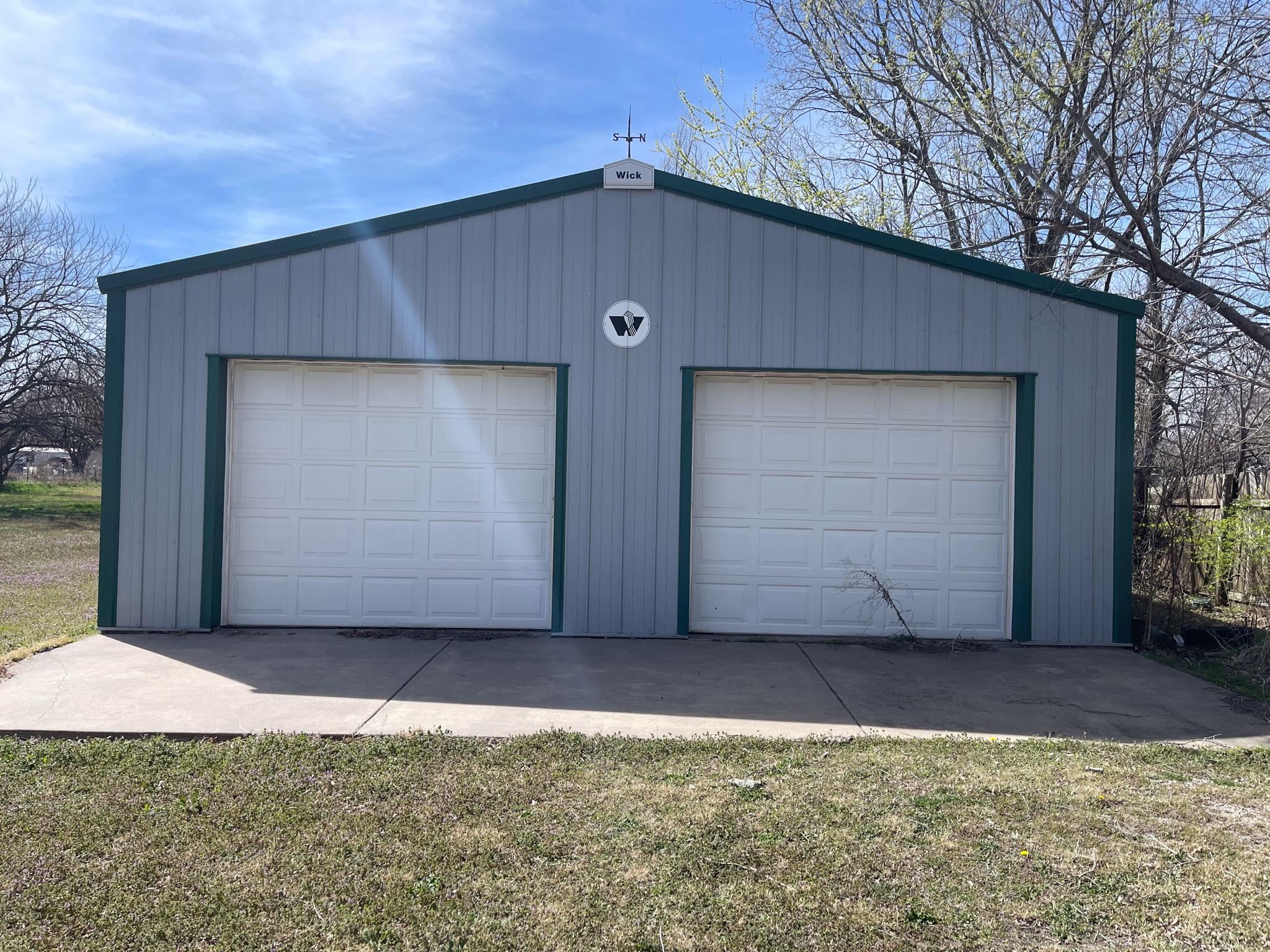 7047 S Volutsia St, Wichita, Kansas image 5