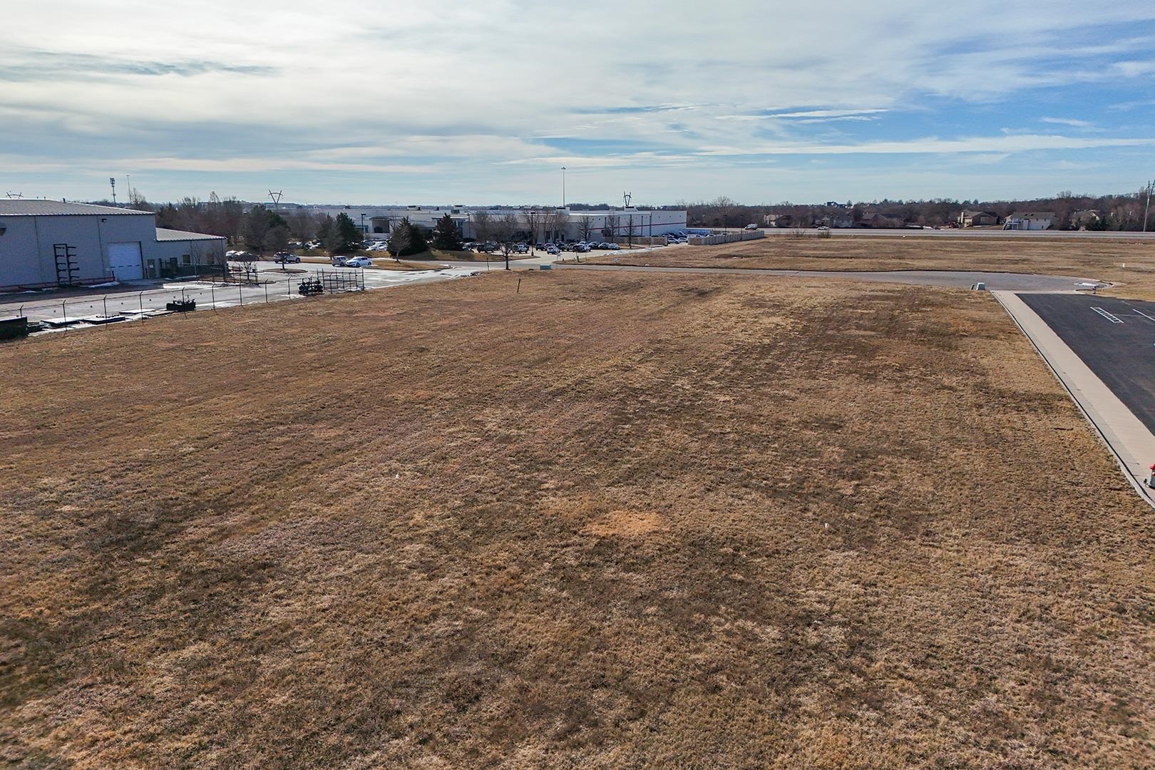 1.93 Acres E 26th Circle N, Wichita, Kansas image 9