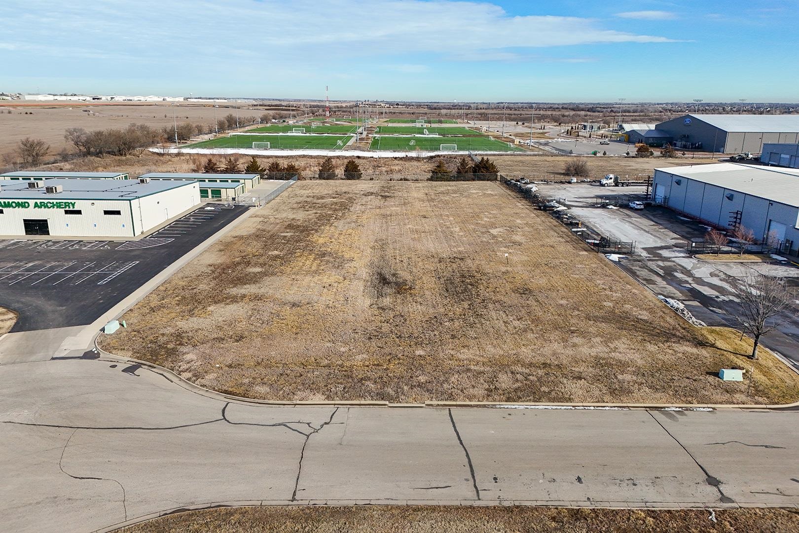 1.93 Acres E 26th Circle N, Wichita, Kansas image 3