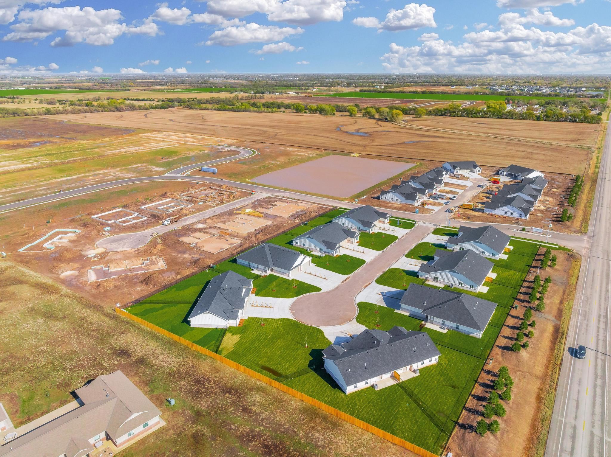 2326 S Spring Hill Ct, Goddard, Kansas image 34