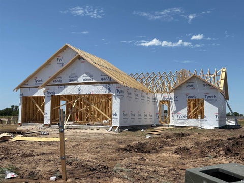 Townhouse For Sale - 114 E Hickam St<br/> Derby, KS 67037