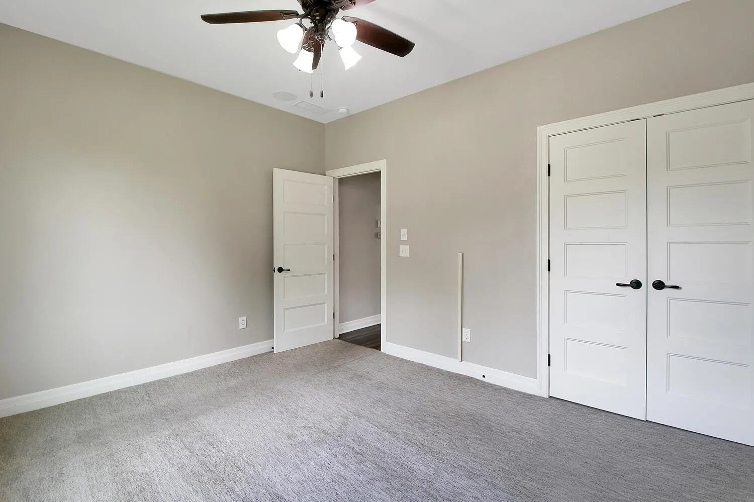 Augusta, Kansas 67010, United States, 3 Bedrooms Bedrooms, ,2 BathroomsBathrooms,Residential,Active,135727