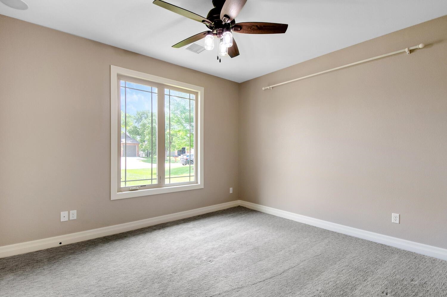 2211 N Chestnut Ct, Augusta, Kansas image 21