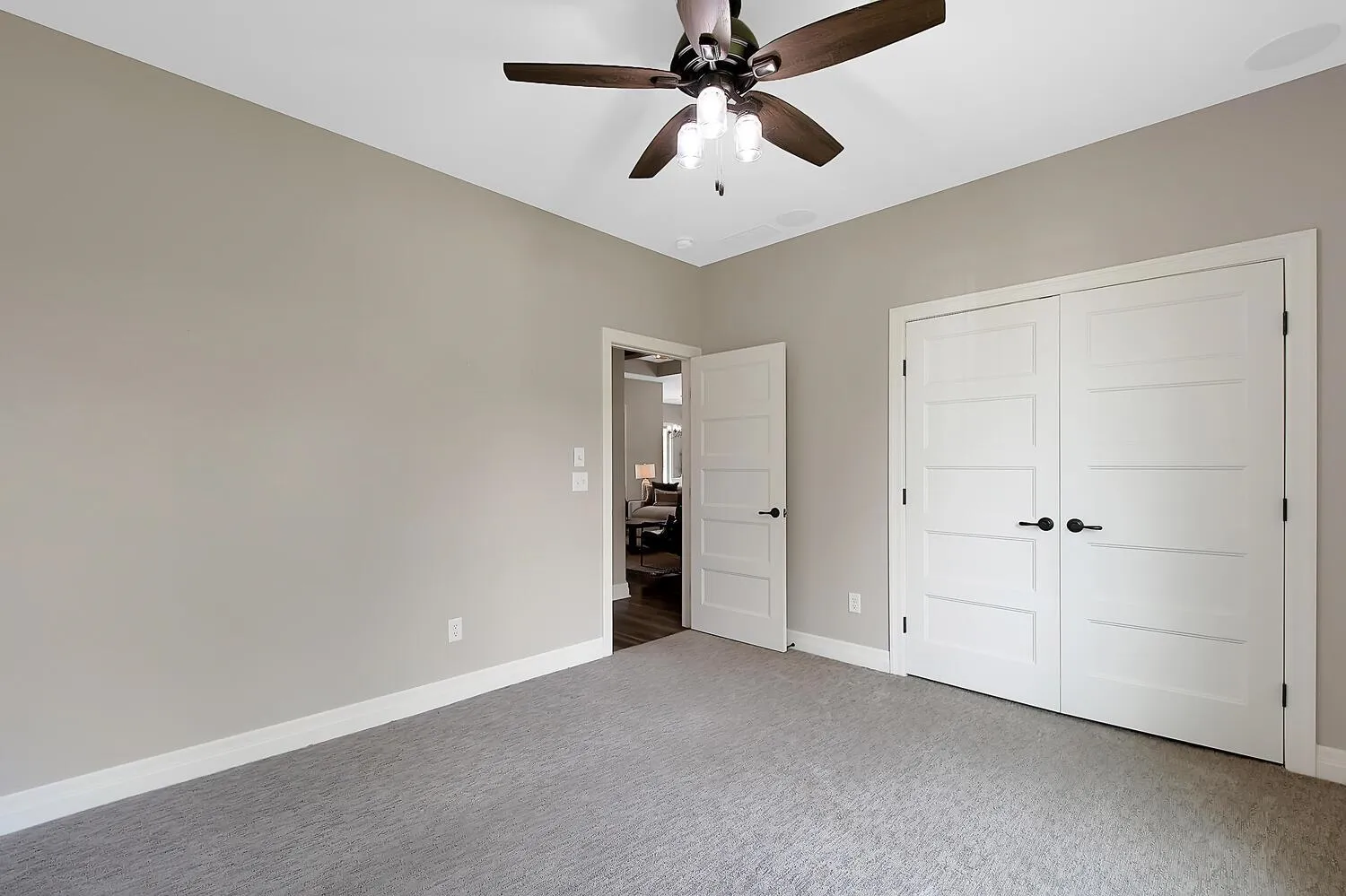 Augusta, Kansas 67010, United States, 3 Bedrooms Bedrooms, ,2 BathroomsBathrooms,Residential,Active,135727