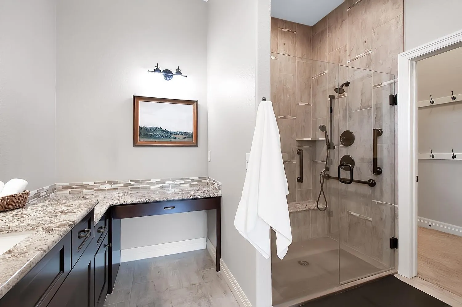 Augusta, Kansas 67010, United States, 3 Bedrooms Bedrooms, ,2 BathroomsBathrooms,Residential,Active,135727