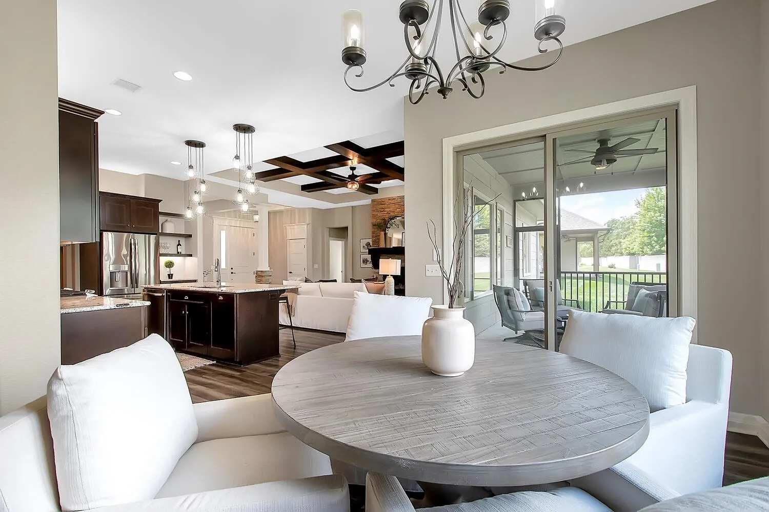 Augusta, Kansas 67010, United States, 3 Bedrooms Bedrooms, ,2 BathroomsBathrooms,Residential,Active,135727