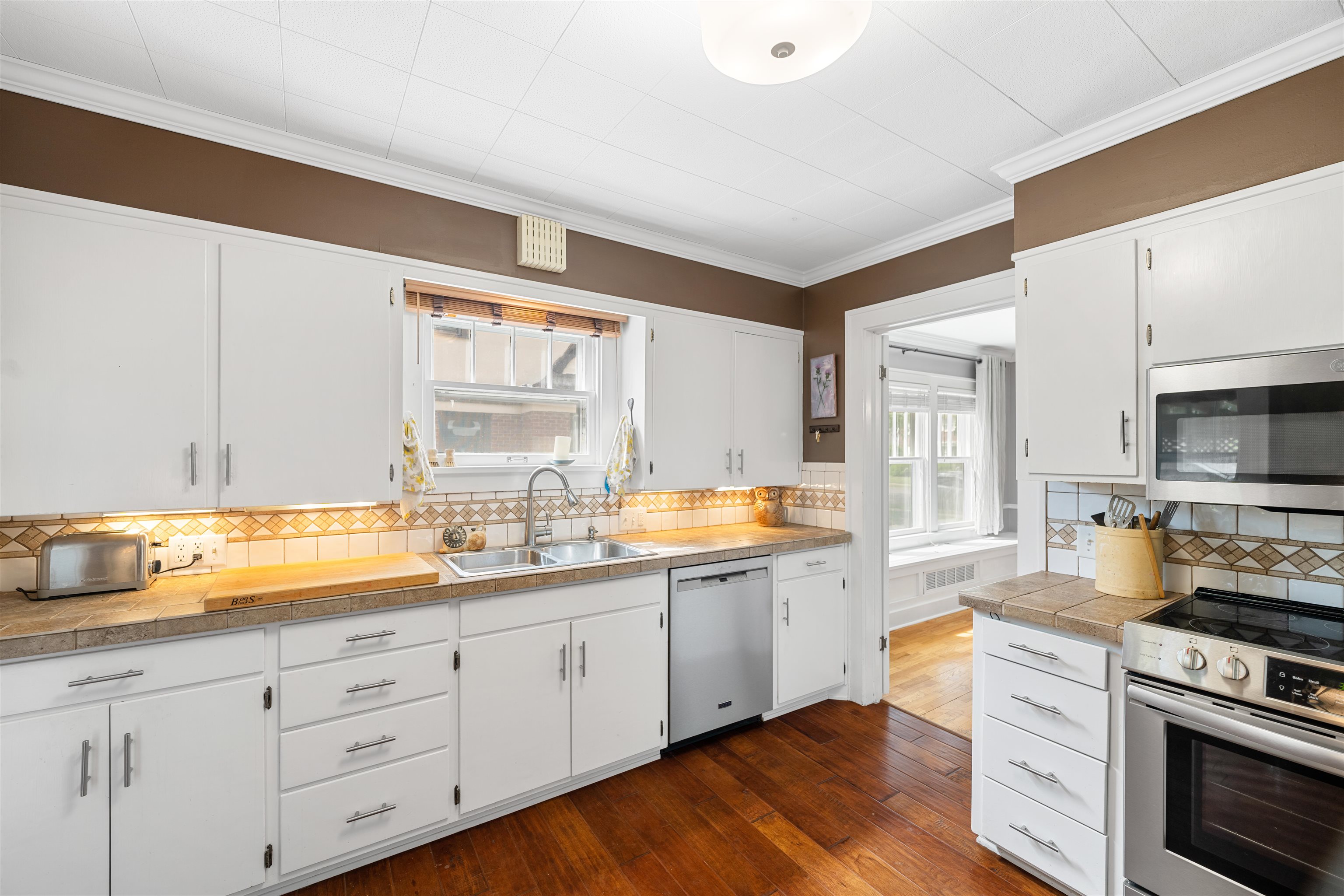 333 Sunset Dr, Salina, Kansas image 13