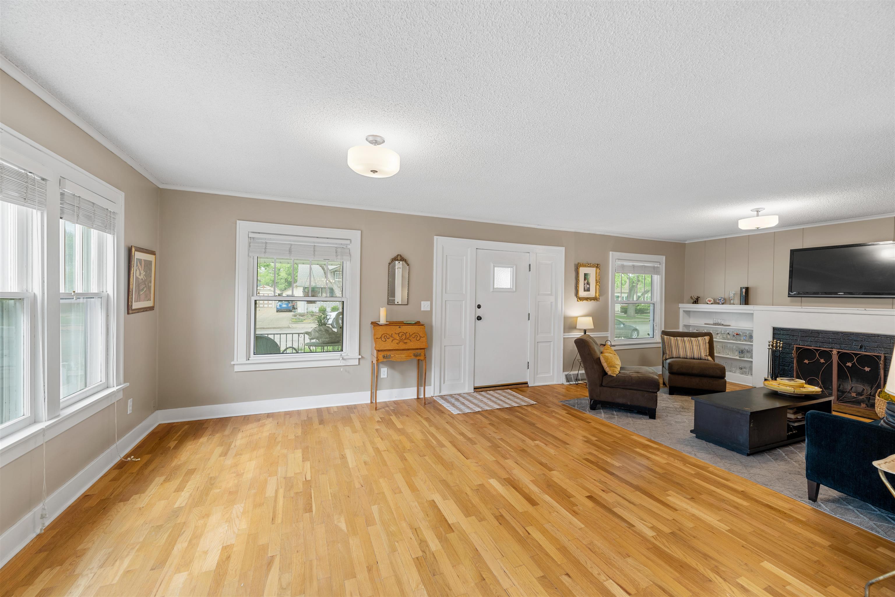 333 Sunset Dr, Salina, Kansas image 7