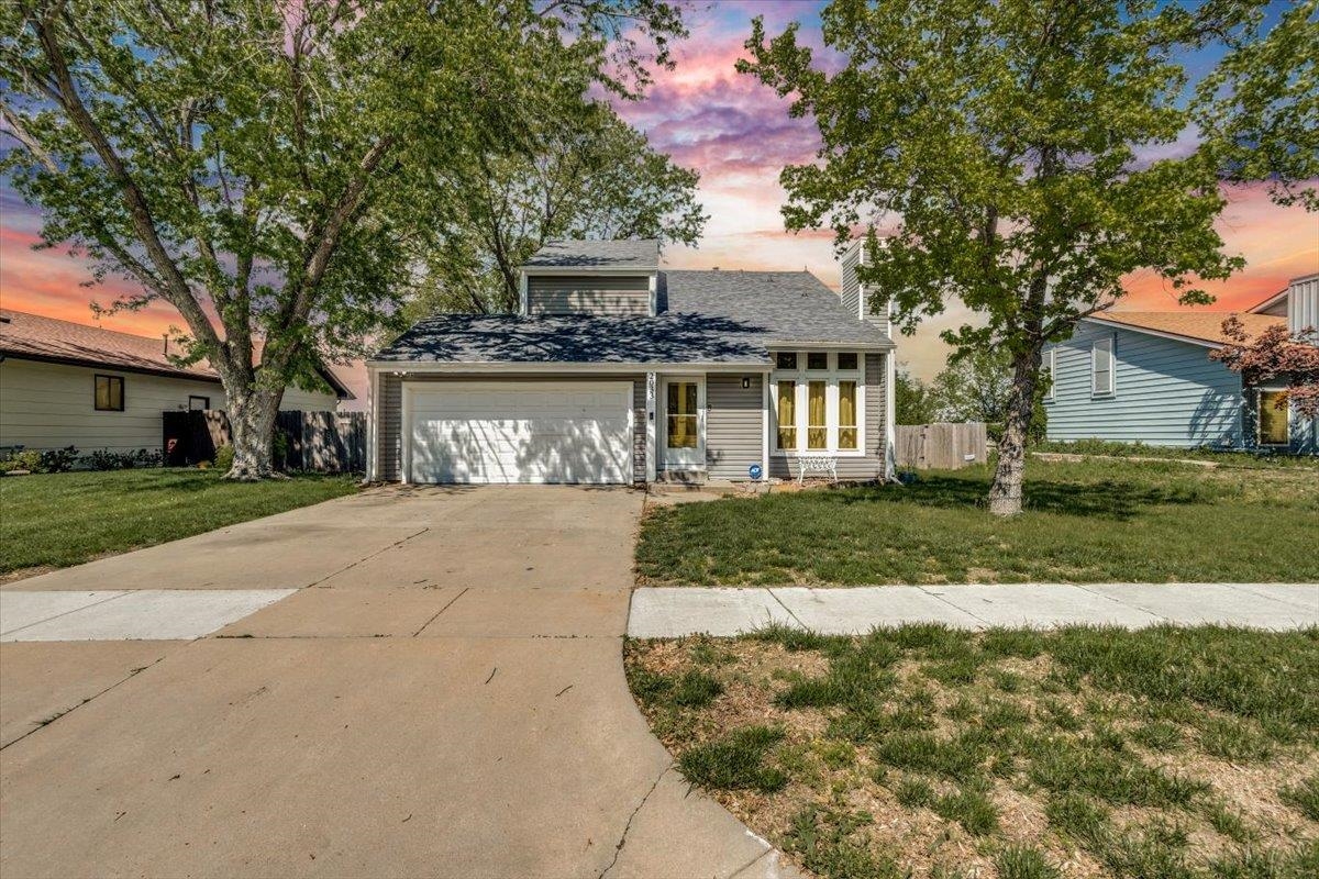 2033 S Lori Ln, Wichita, Kansas image 1