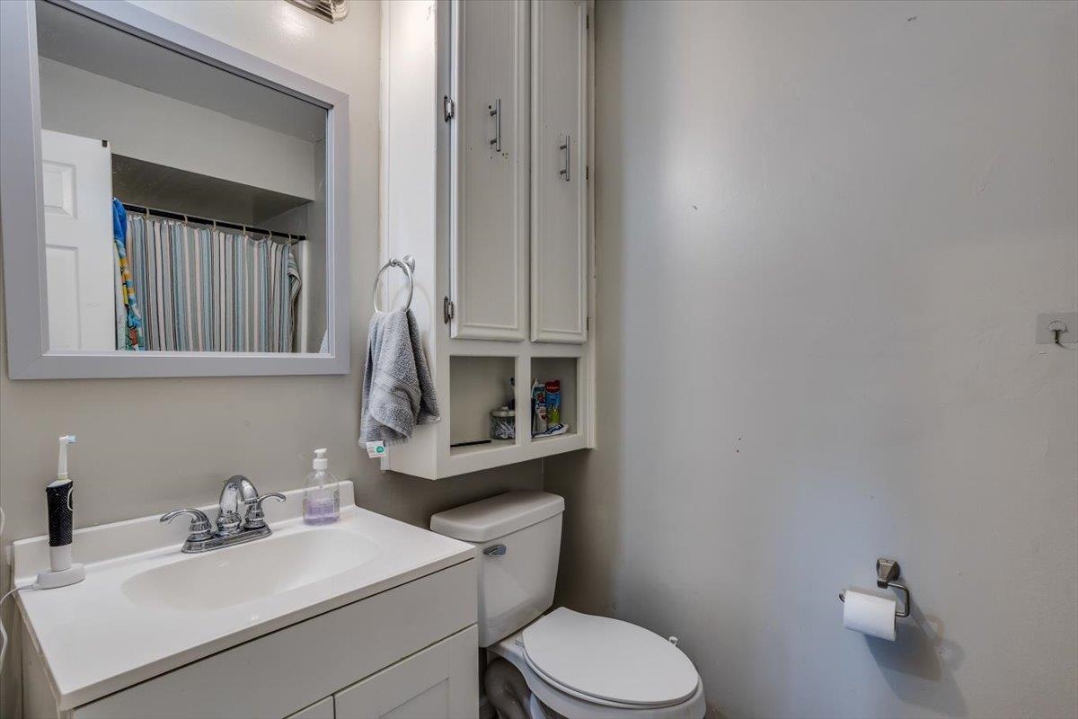 2033 S Lori Ln, Wichita, Kansas image 26