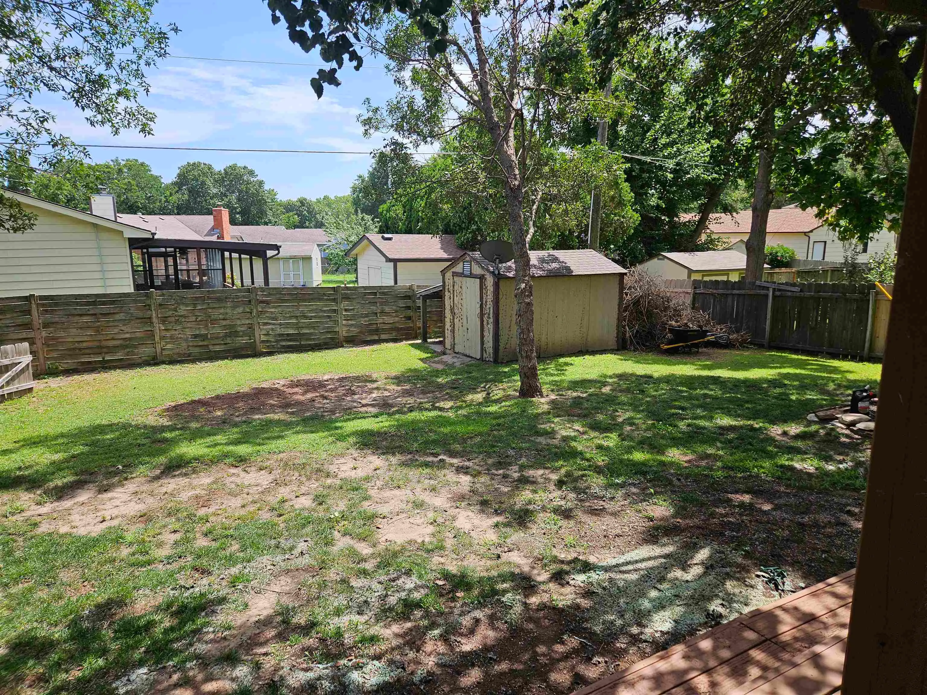 Wichita, Kansas 67212, United States, 3 Bedrooms Bedrooms, ,2 BathroomsBathrooms,Residential,Active,160516