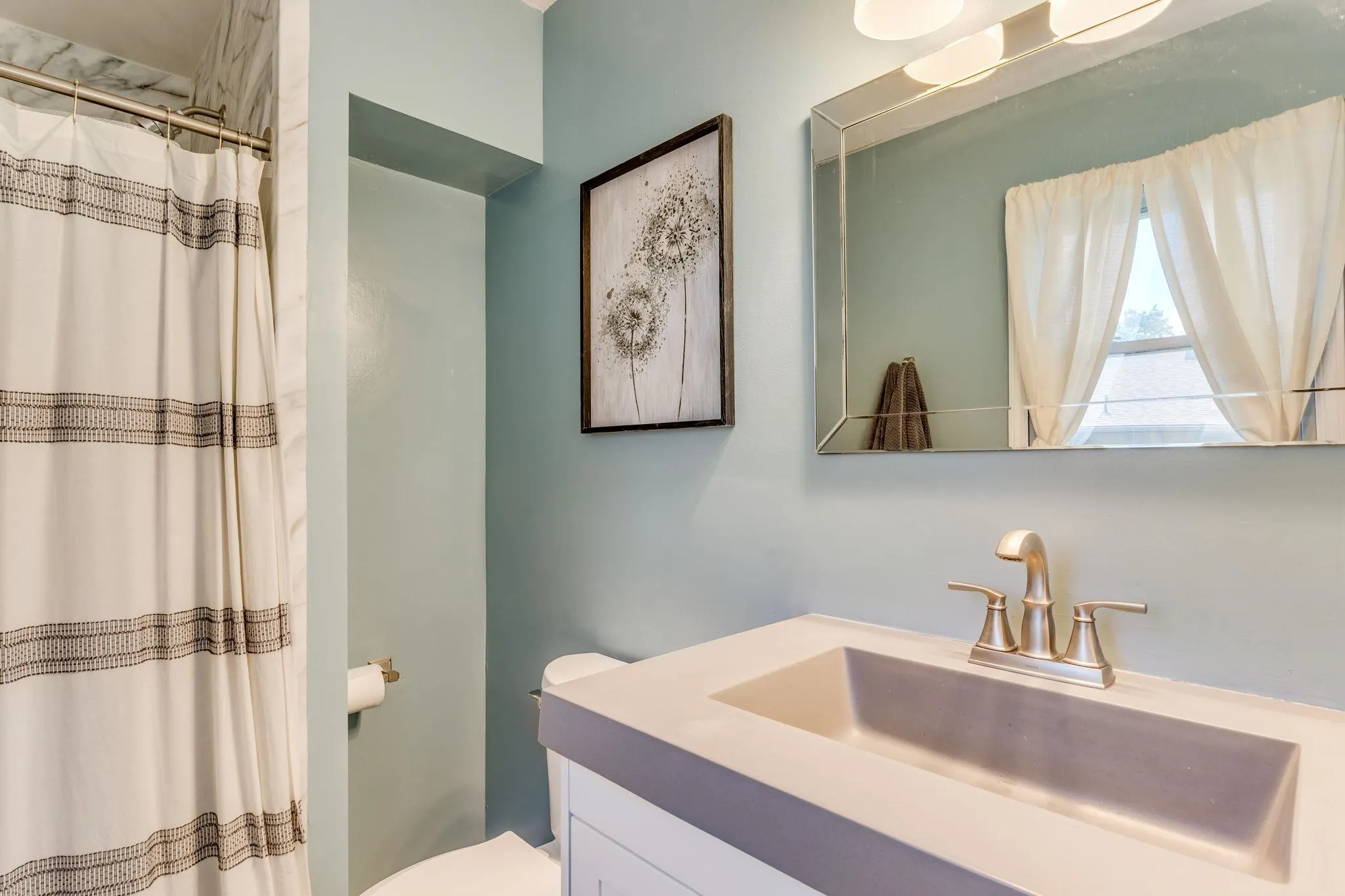 Wichita, Kansas 67212, United States, 3 Bedrooms Bedrooms, ,2 BathroomsBathrooms,Residential,Active,160516