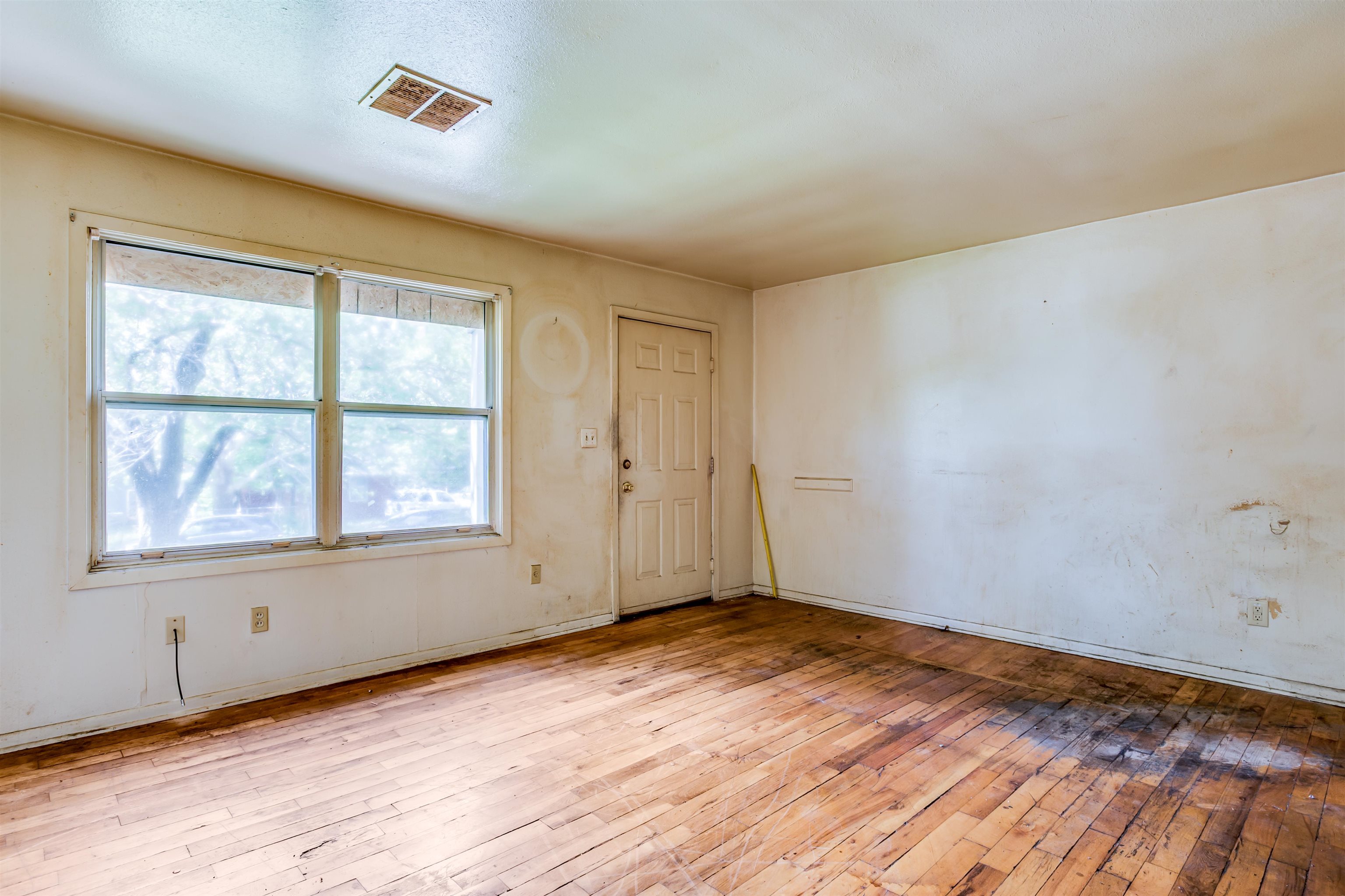 1642 N Lorraine Ave, Wichita, Kansas image 3