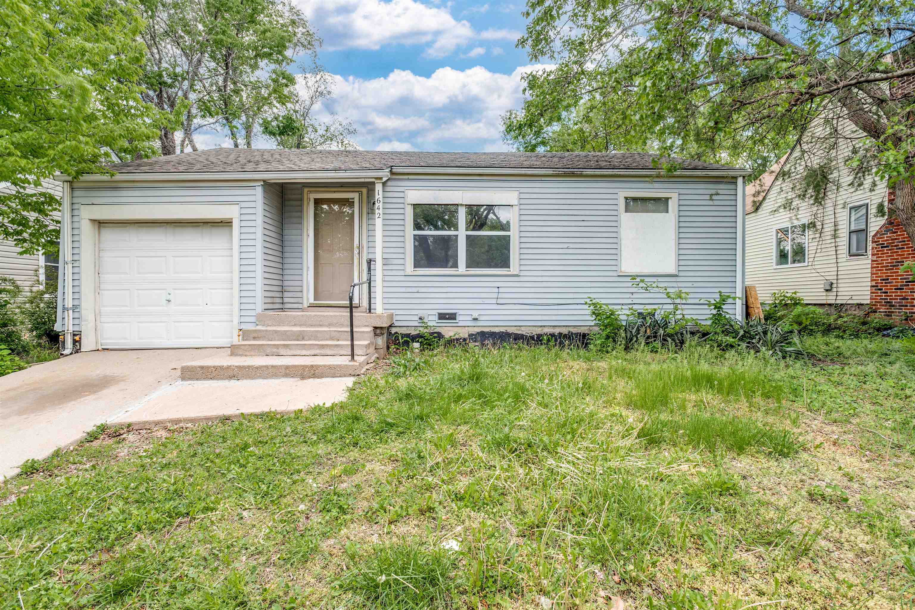 1642 N Lorraine Ave, Wichita, Kansas image 1