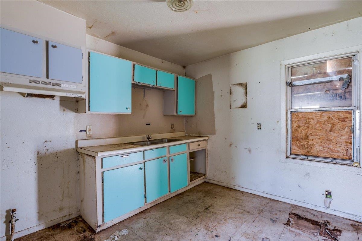 1631 S Fern Ave, Wichita, Kansas image 4