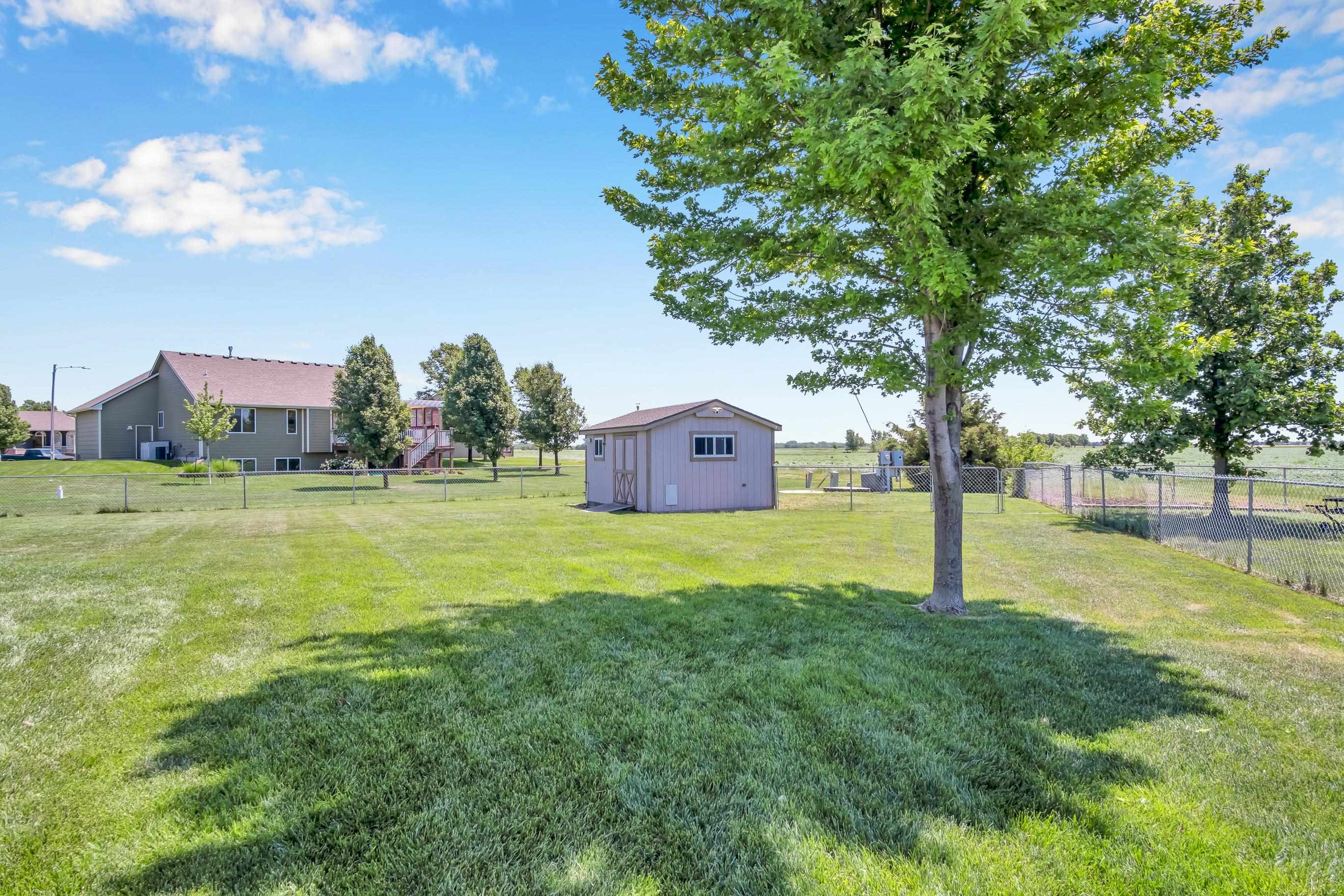 1430 Redbud Ct, Halstead, Kansas image 35