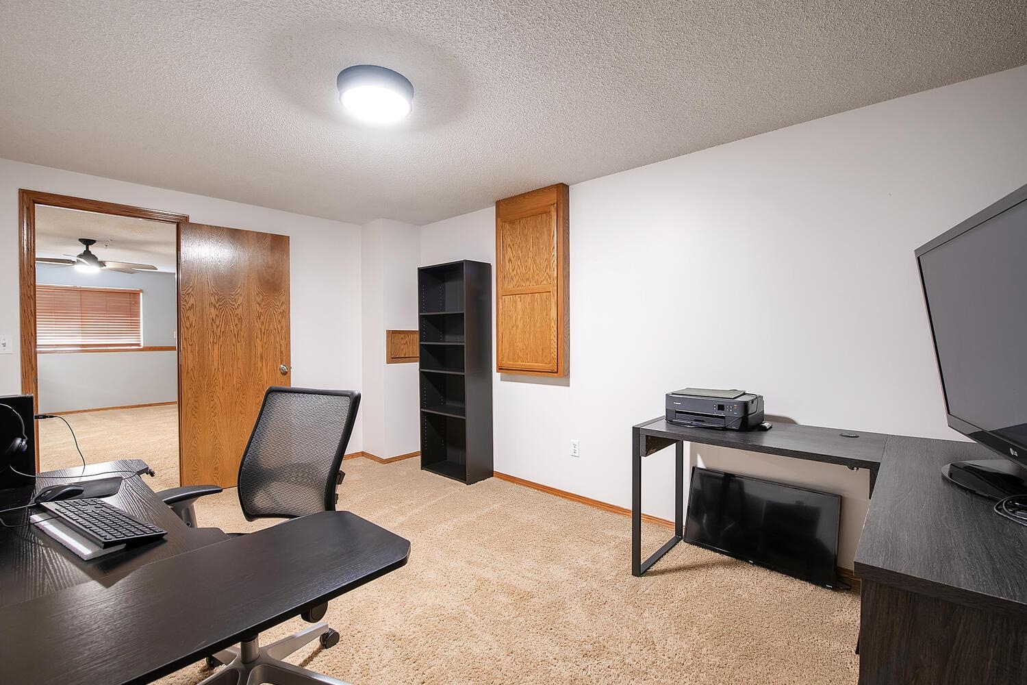 3747 S Westgate St, Wichita, Kansas image 27