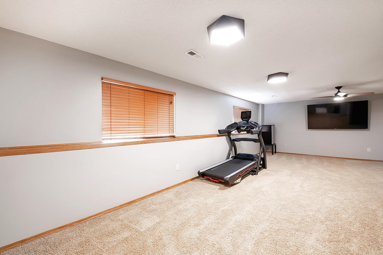 3747 S Westgate St, Wichita, Kansas image 21