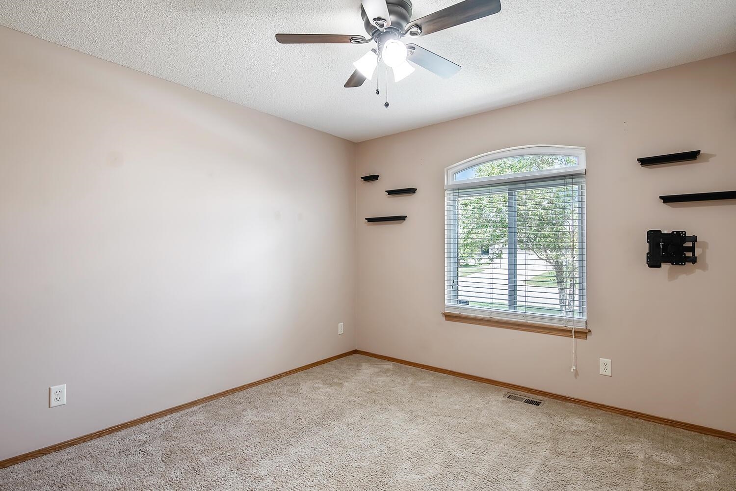 3747 S Westgate St, Wichita, Kansas image 14