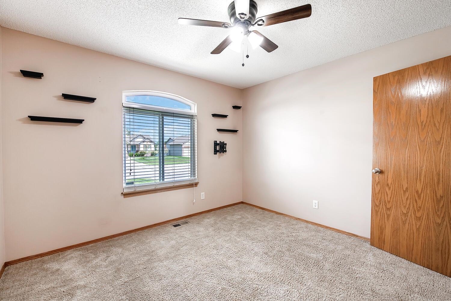 3747 S Westgate St, Wichita, Kansas image 15