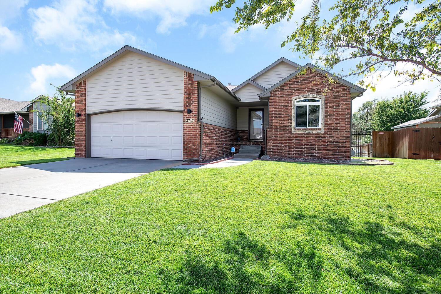 3747 S Westgate St, Wichita, Kansas image 1