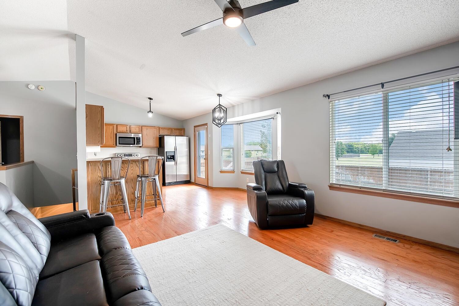 3747 S Westgate St, Wichita, Kansas image 9