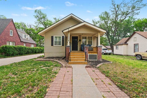 Homes For Sale - 710 N Oak St<br/> Mcpherson County, McPherson, KS 67460