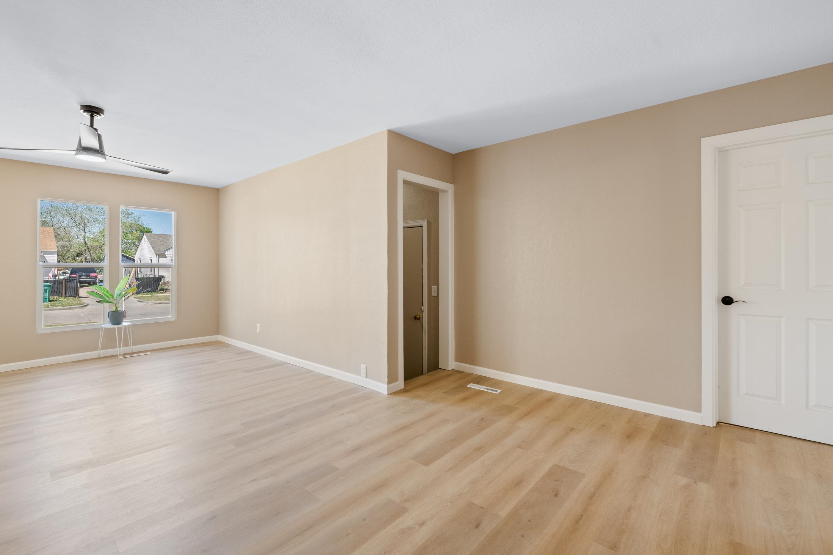 2112 S Gold St, Wichita, Kansas image 13