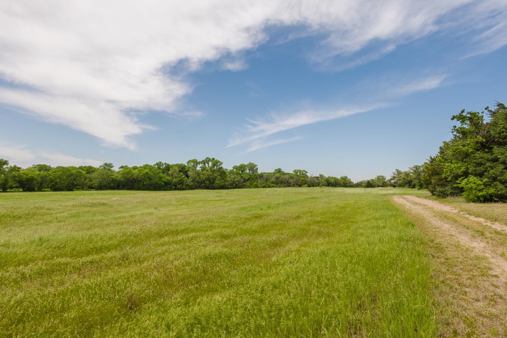 22+/- W 6th St. S, Garden Plain, Kansas image 21