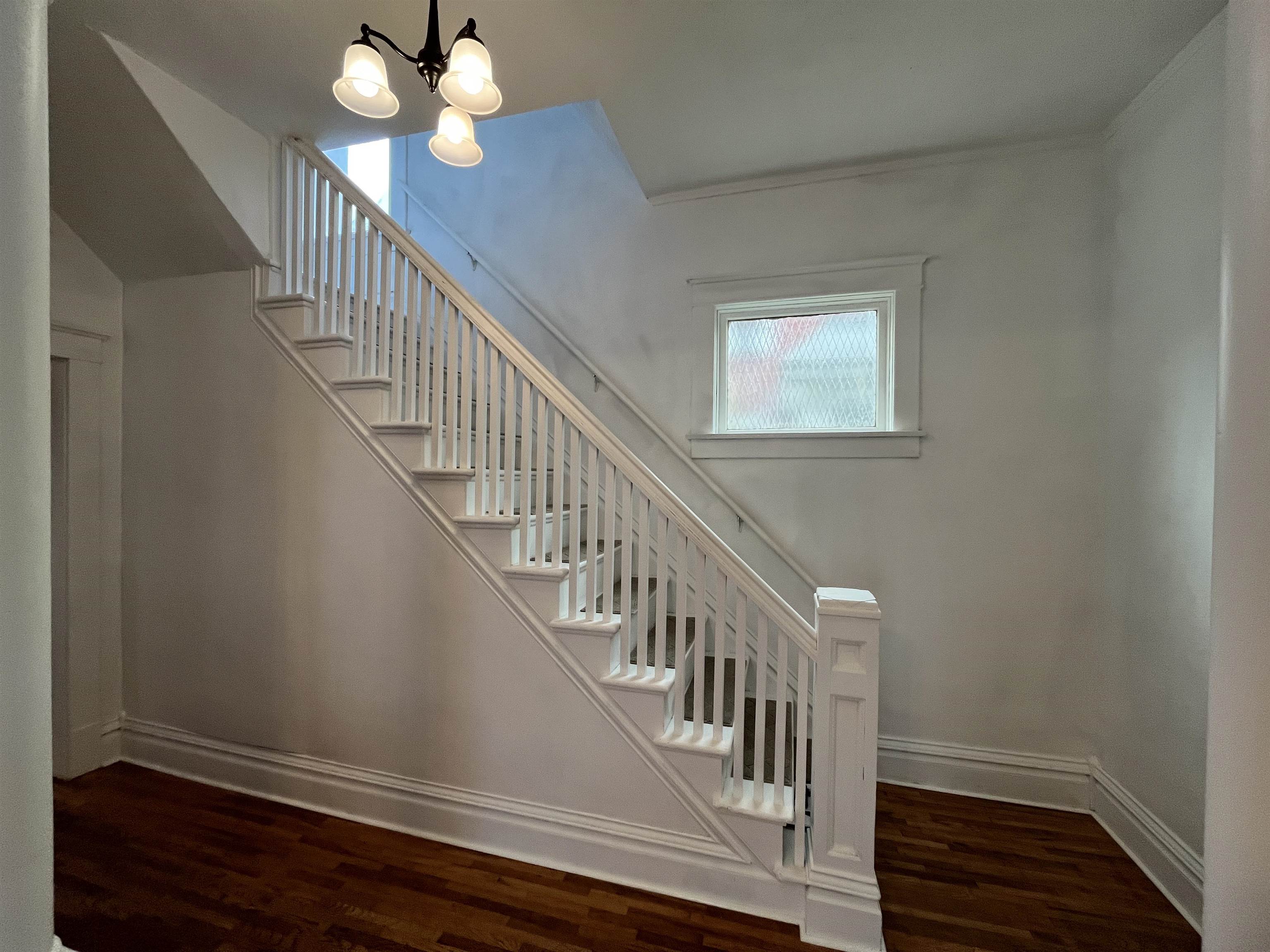 805 W Iron Ave, Salina, Kansas image 3