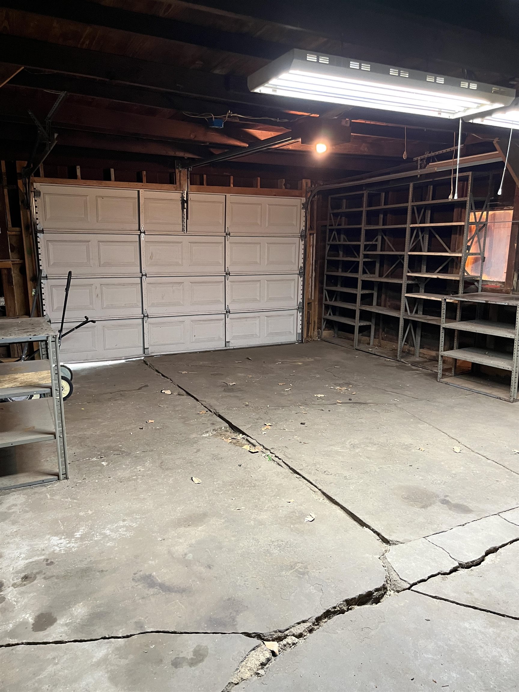 805 W Iron Ave, Salina, Kansas image 32
