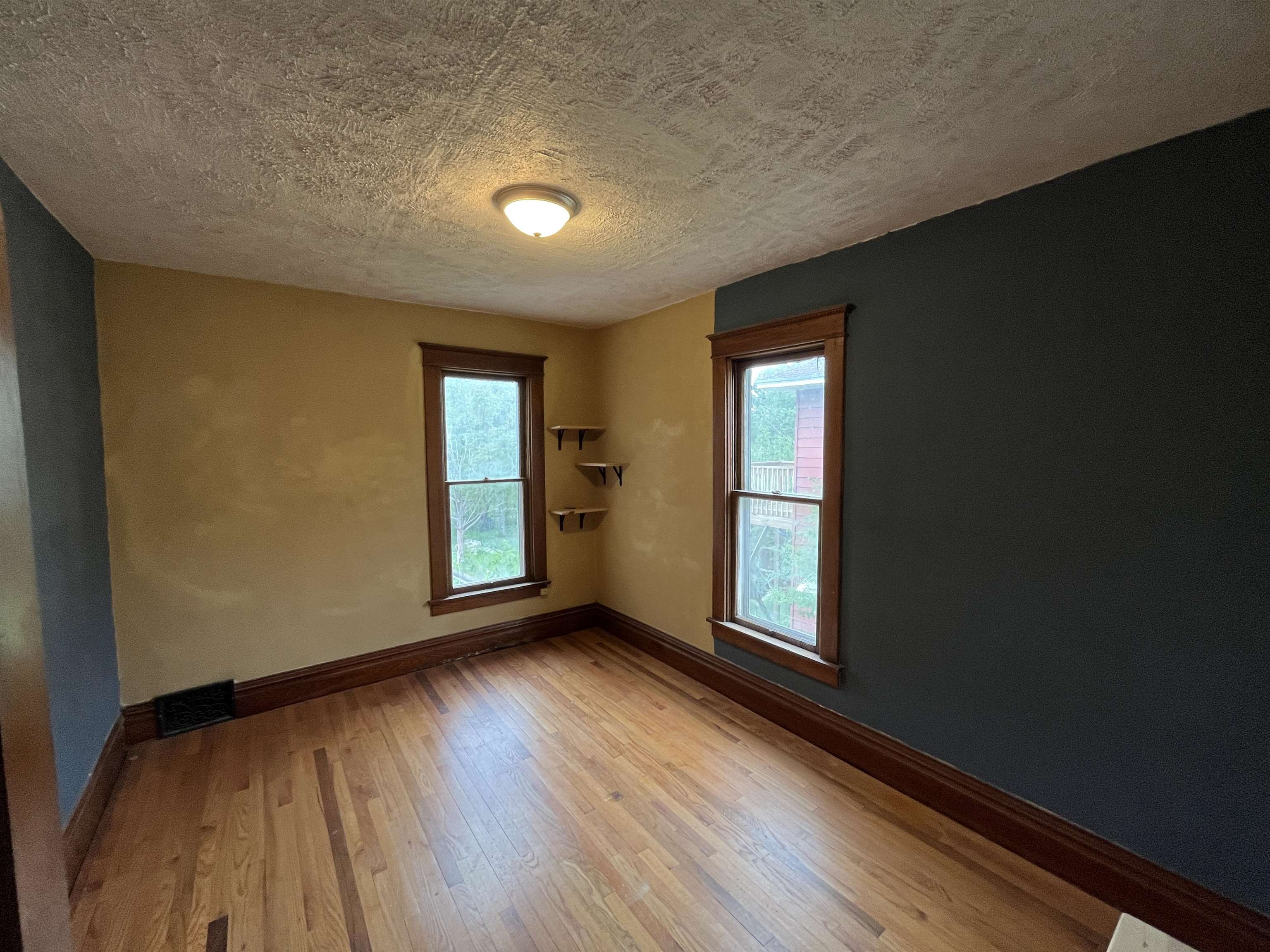 805 W Iron Ave, Salina, Kansas image 23