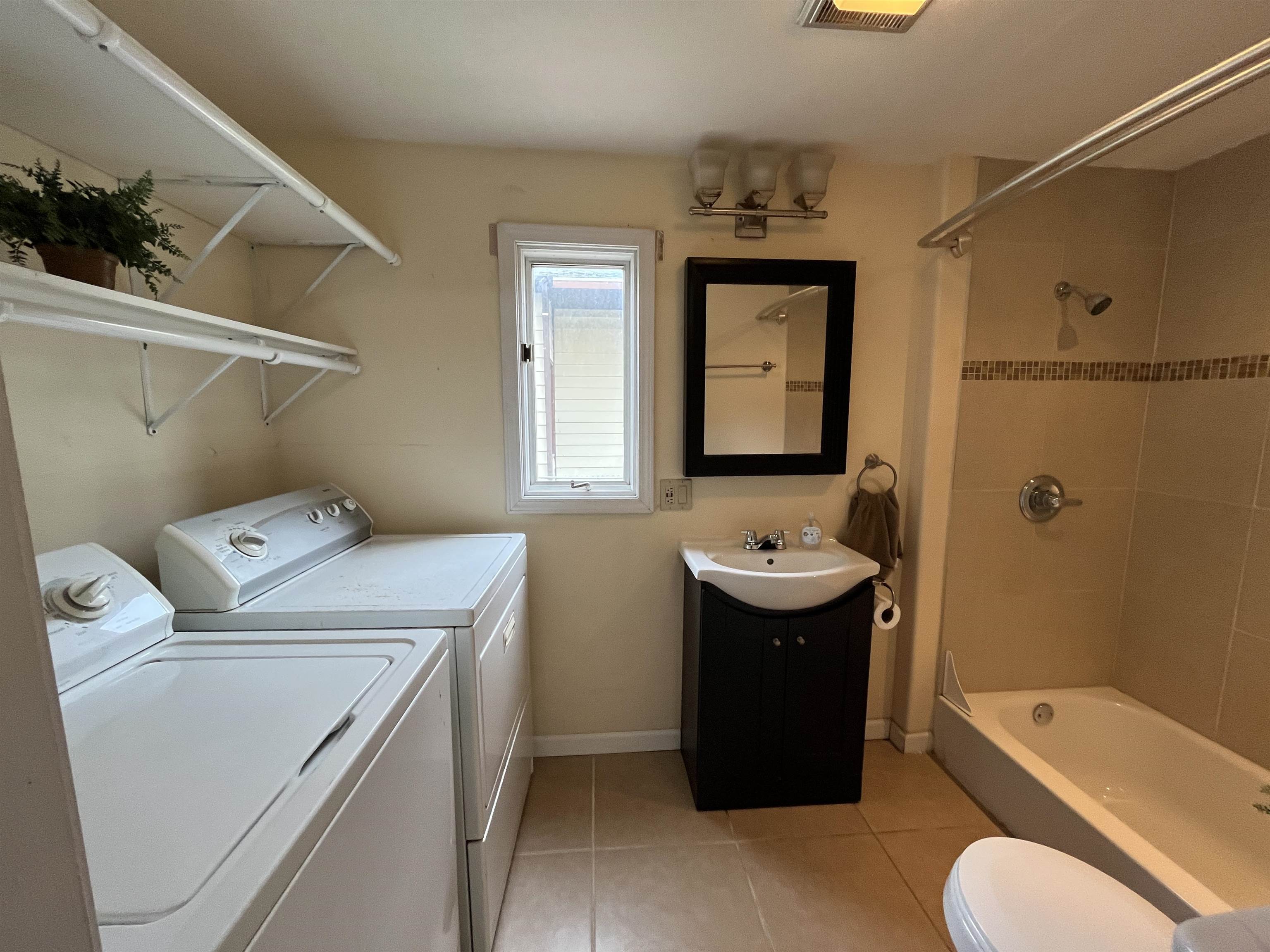 805 W Iron Ave, Salina, Kansas image 15