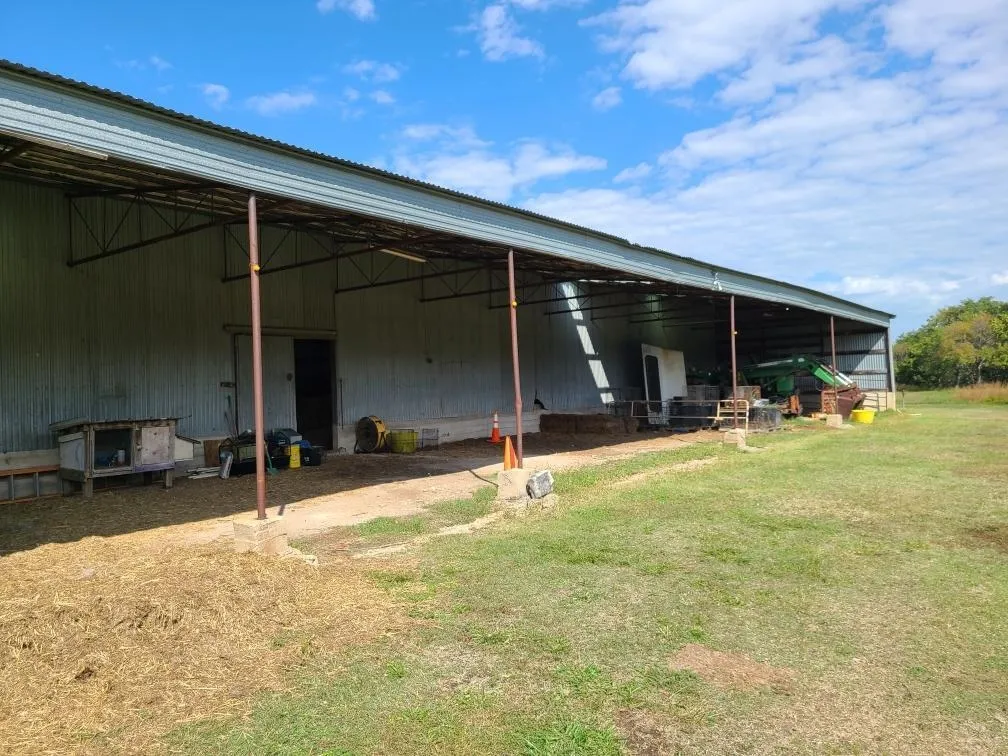 Latham, Kansas 67072, United States, 5 Bedrooms Bedrooms, ,Residential,Active,226250